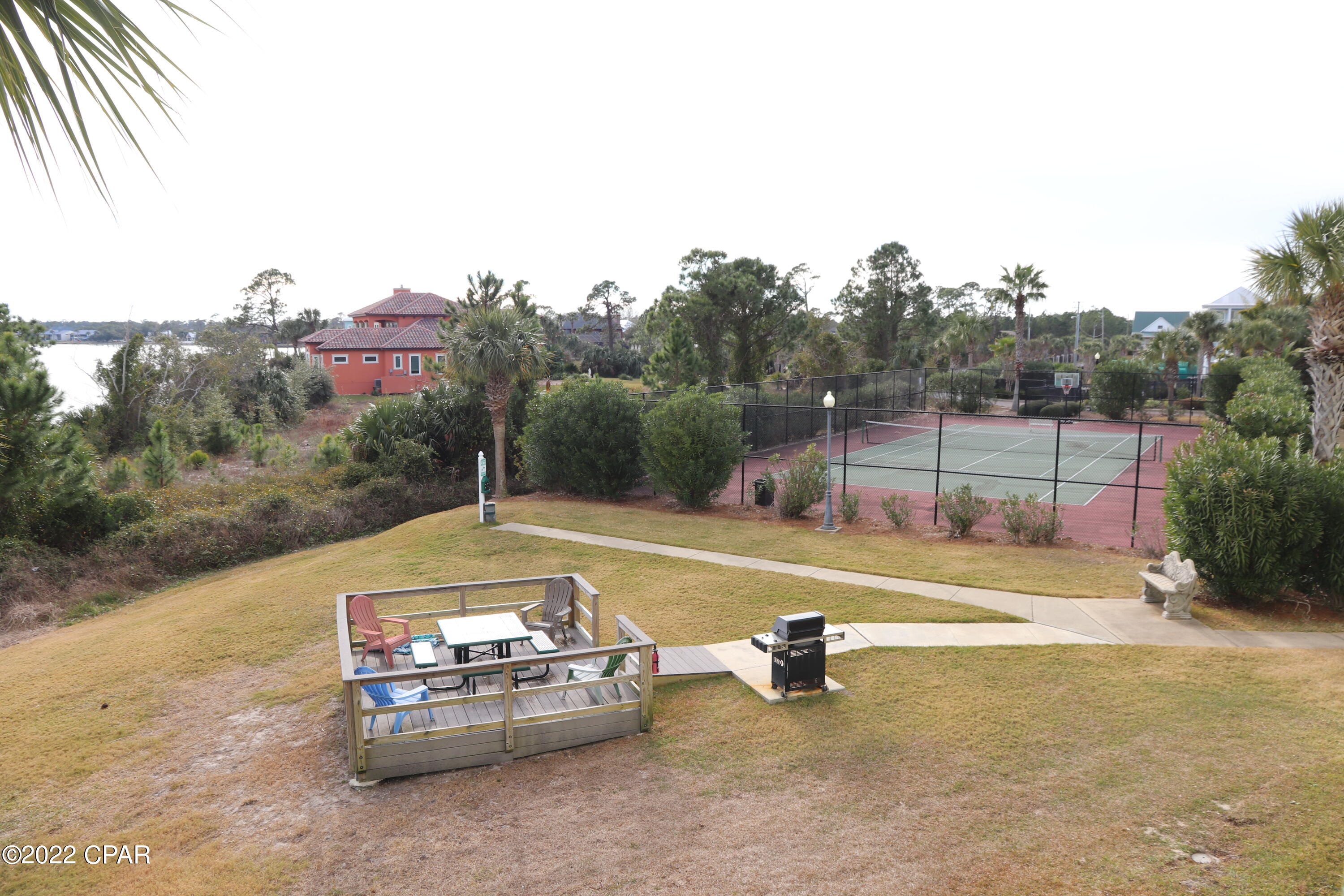 Hibiscus By The Bay - Residential