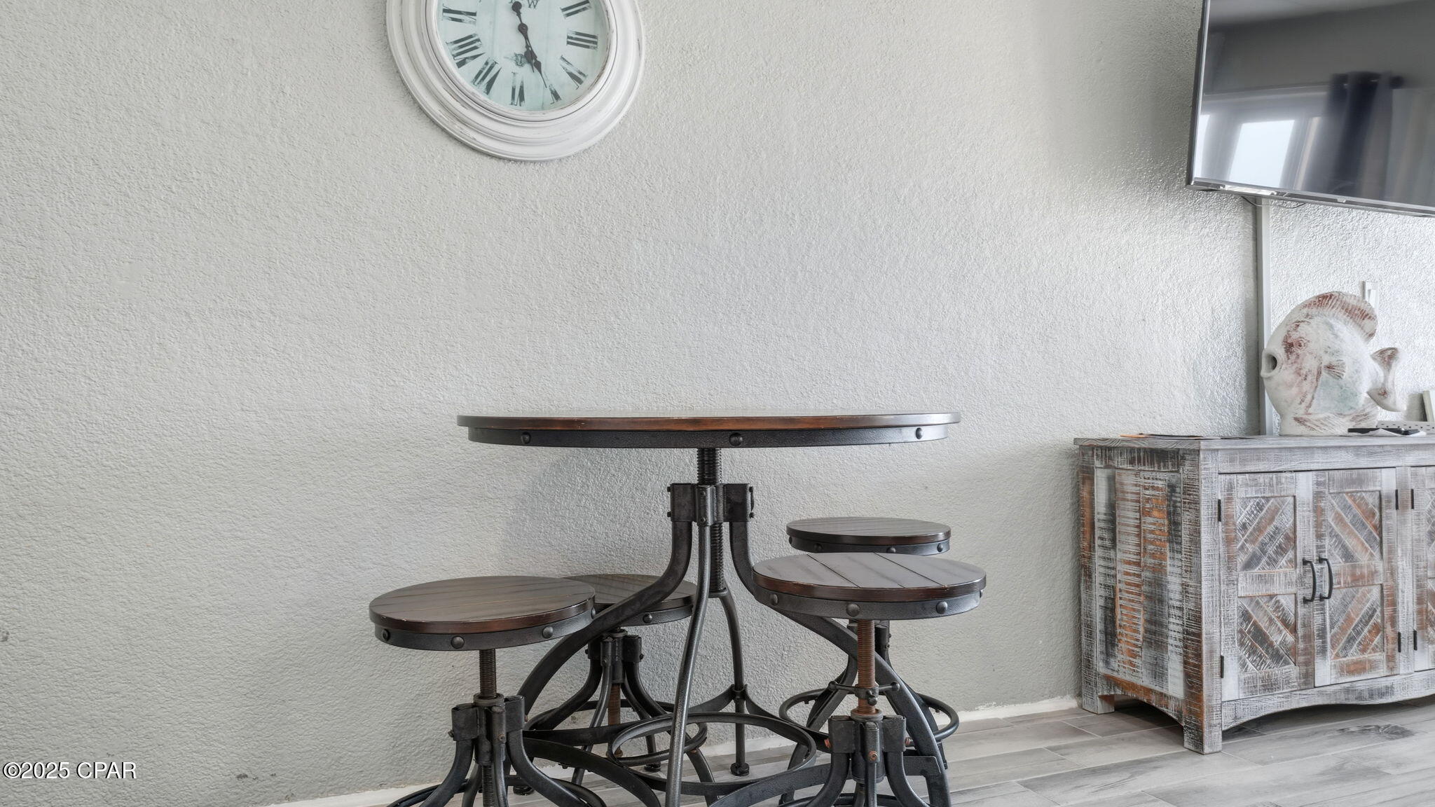 Continental Condos - Residential