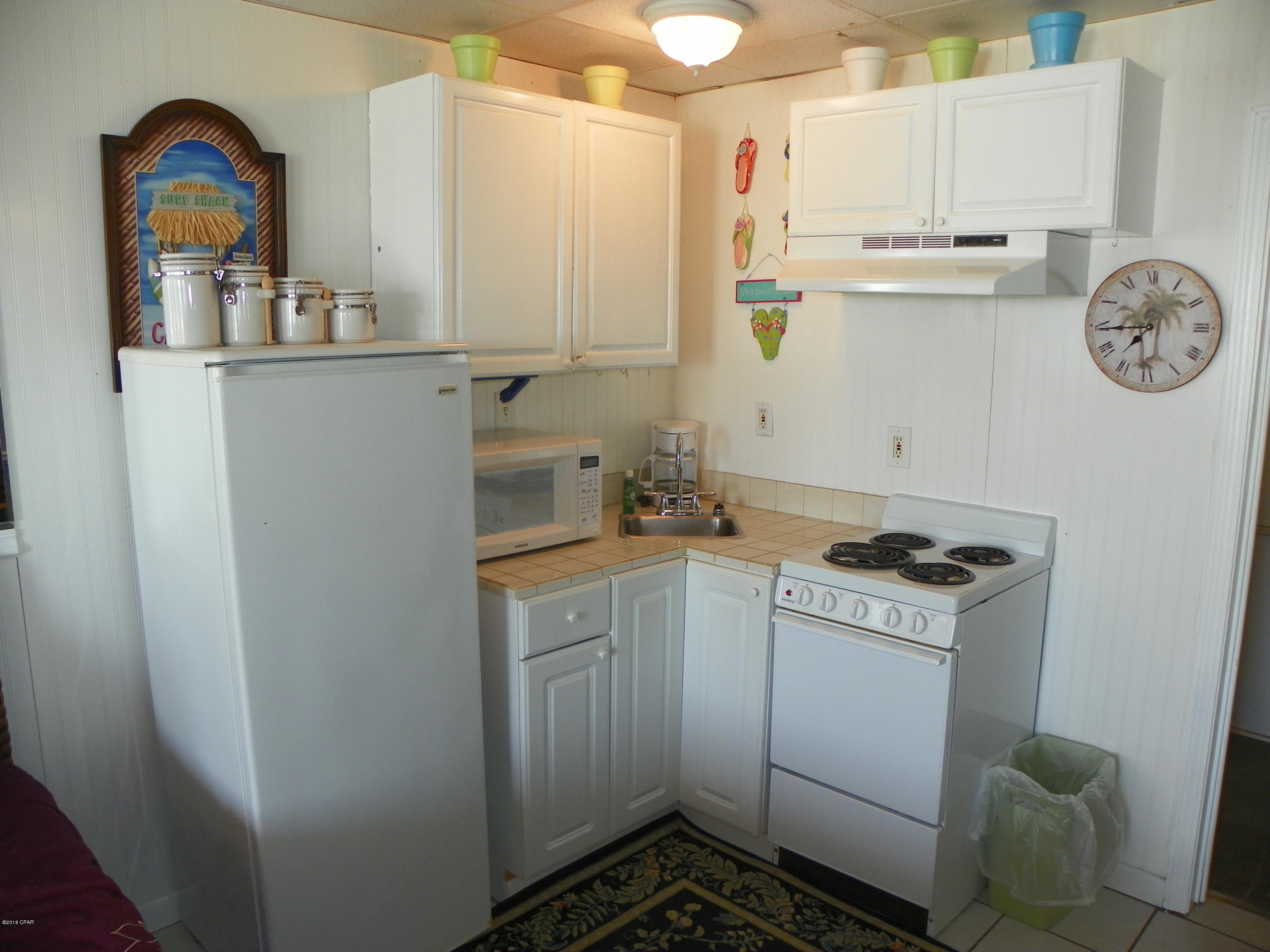 Fontainebleau Terrace - Residential