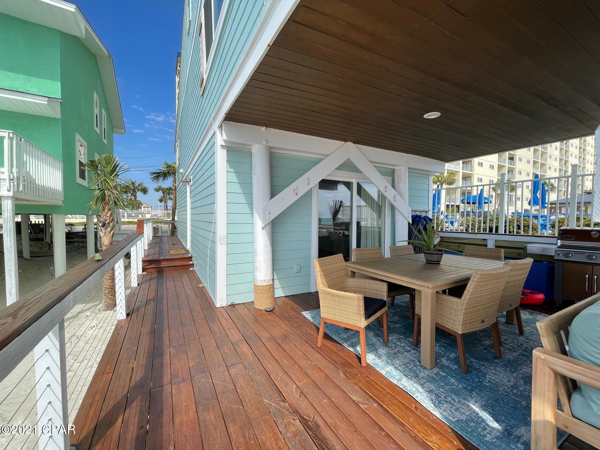 Gulf Lagoon Beach - Residential