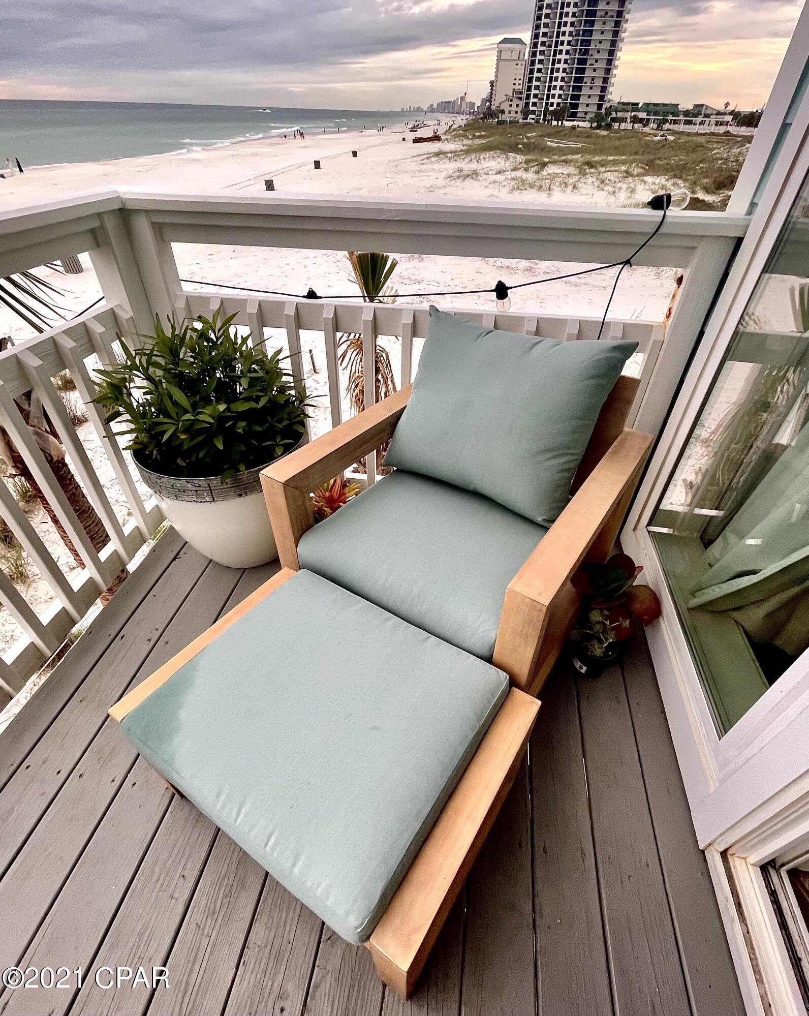 Gulf Lagoon Beach - Residential