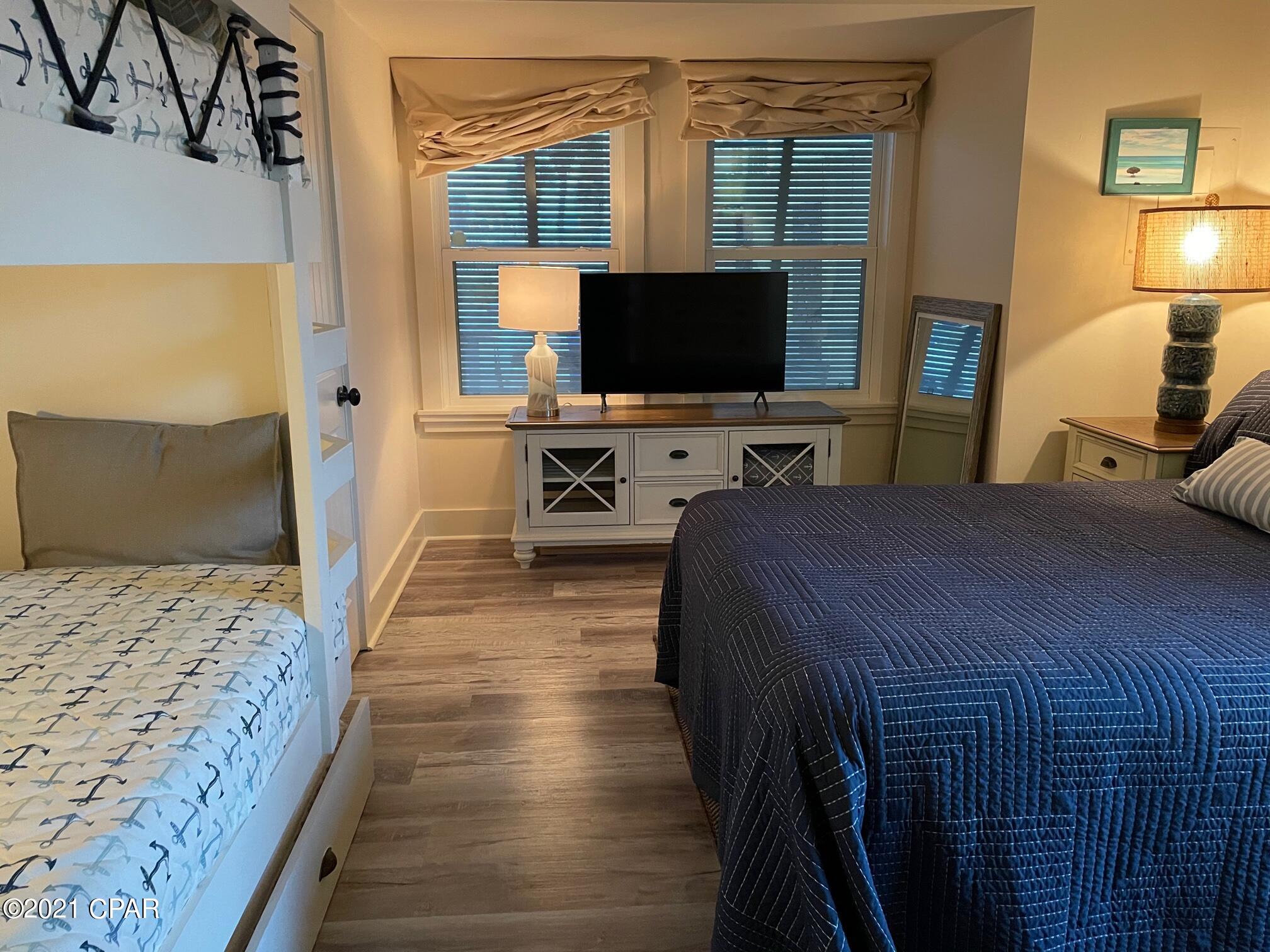 Gulf Lagoon Beach - Residential