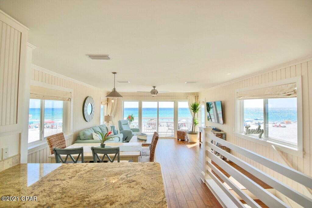 Gulf Lagoon Beach - Residential