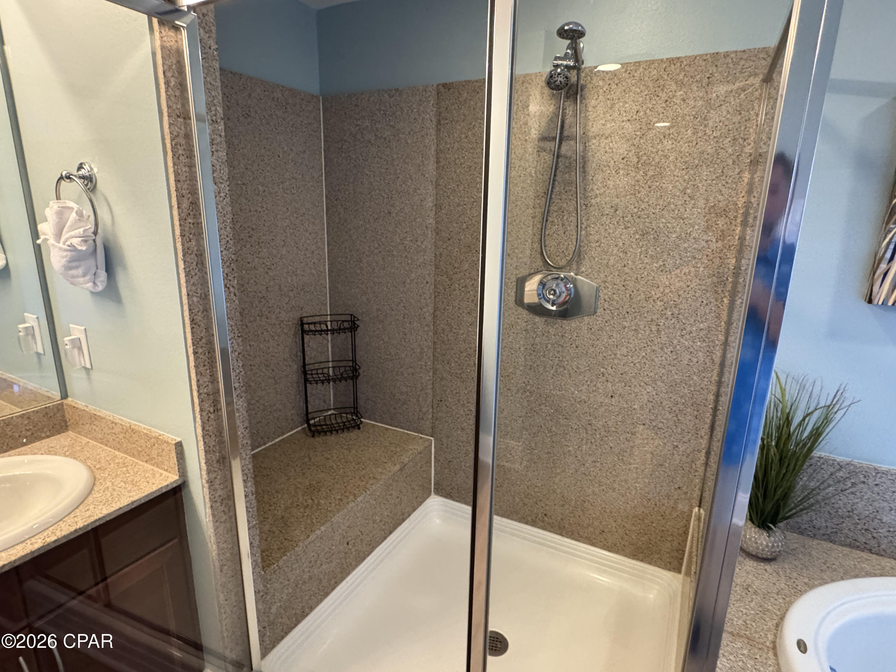 Laketown Wharf - Residential