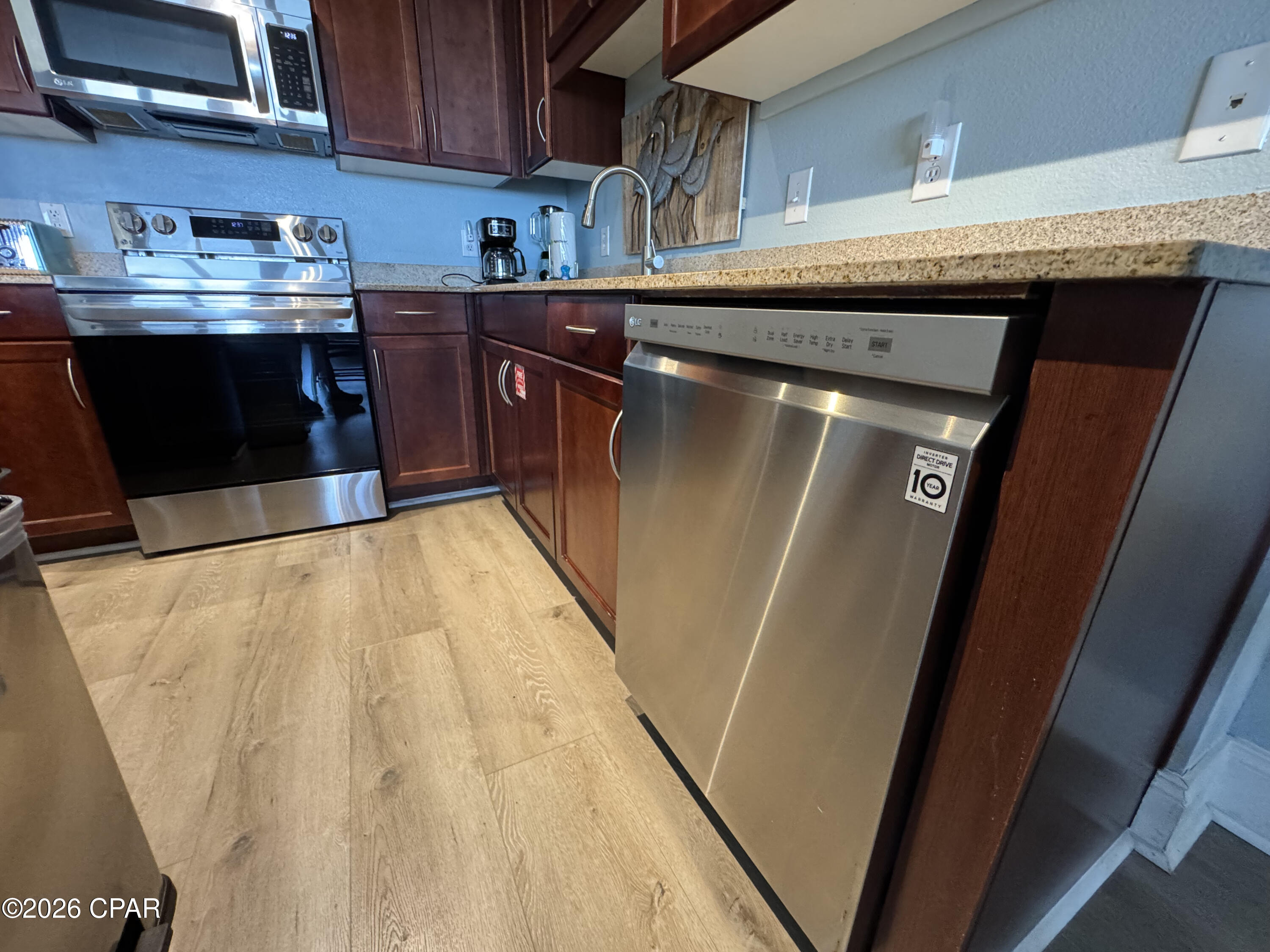 Laketown Wharf - Residential