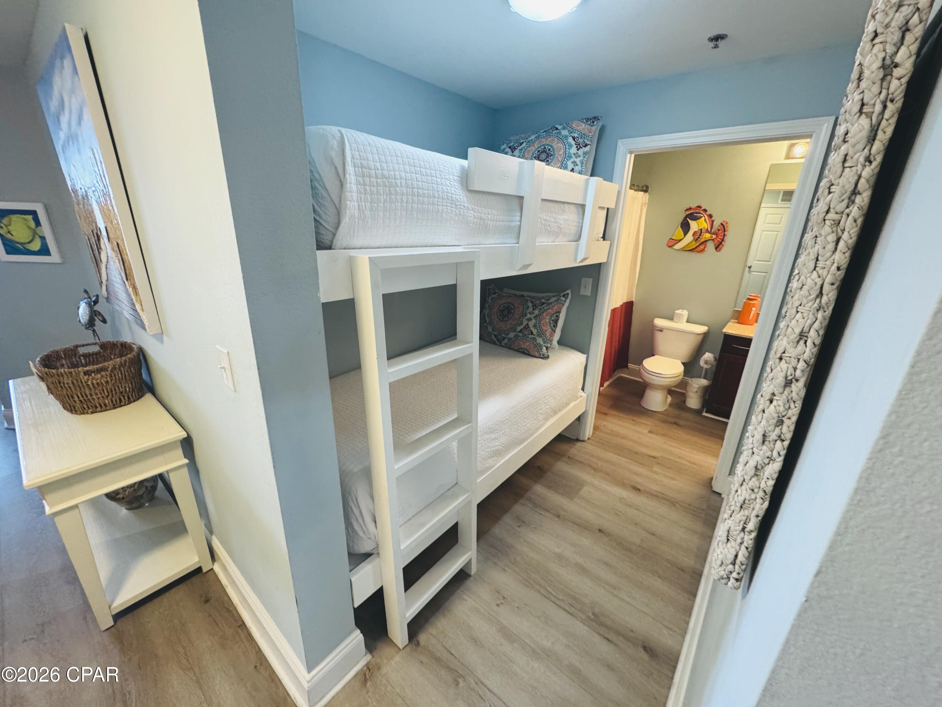 Laketown Wharf - Residential