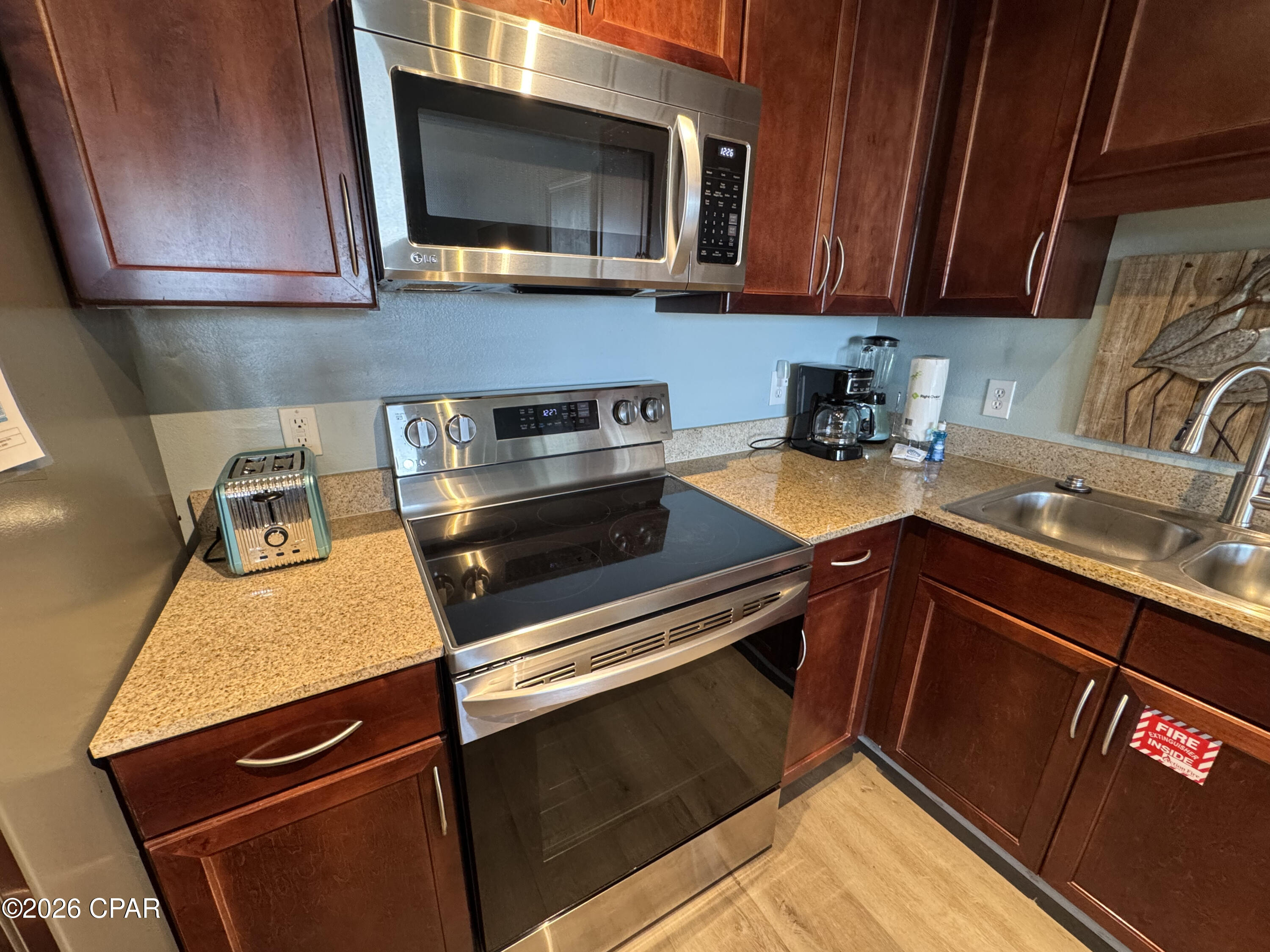 Laketown Wharf - Residential