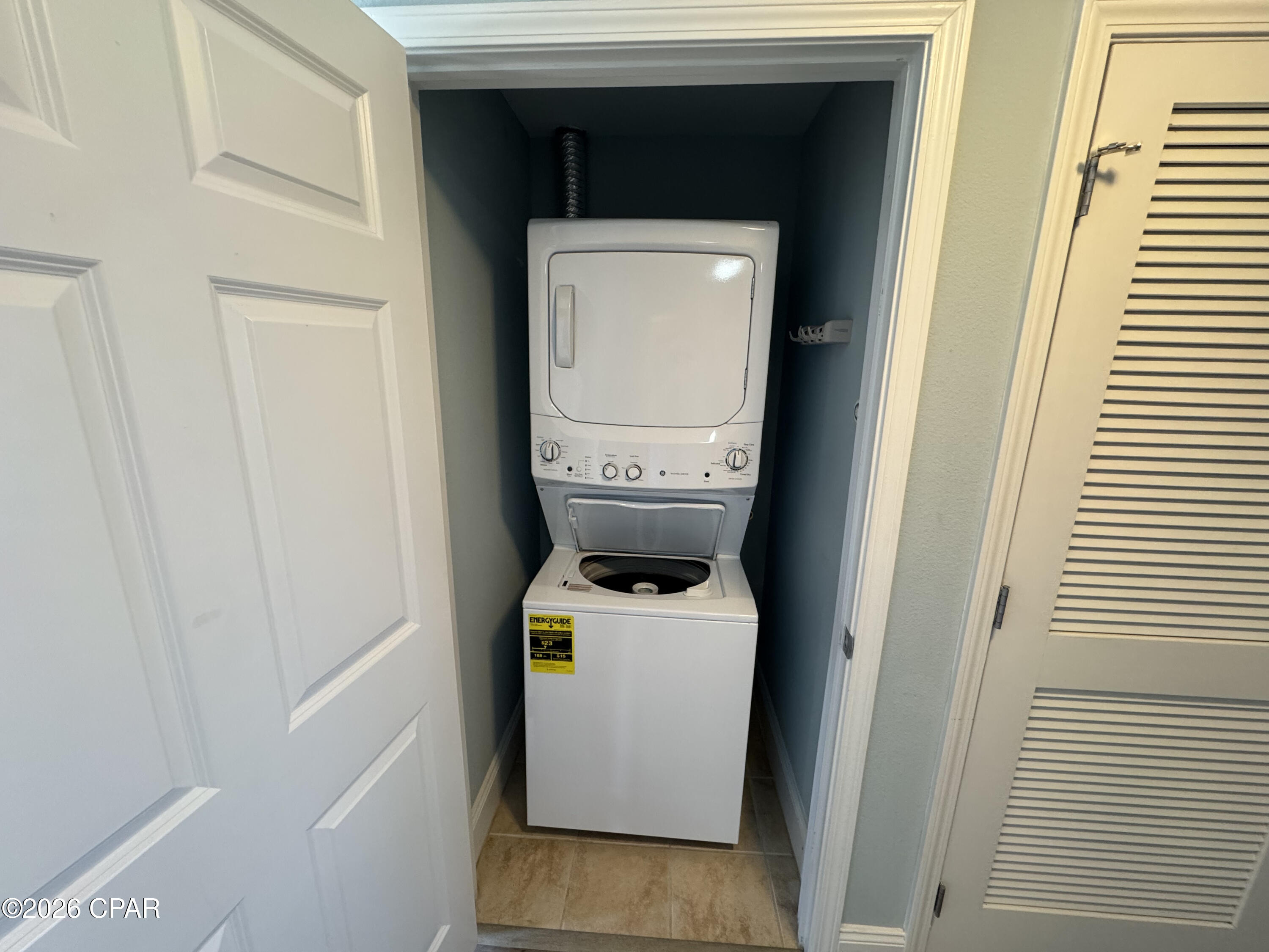 Laketown Wharf - Residential