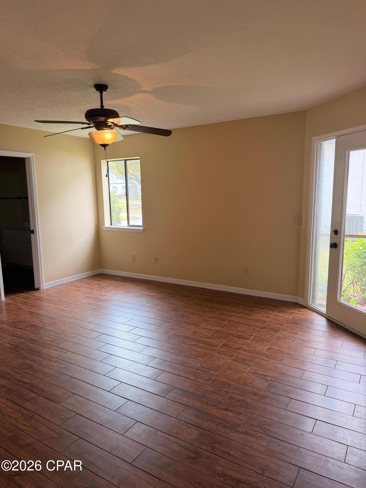 Country Club Harbour Estates - Residential