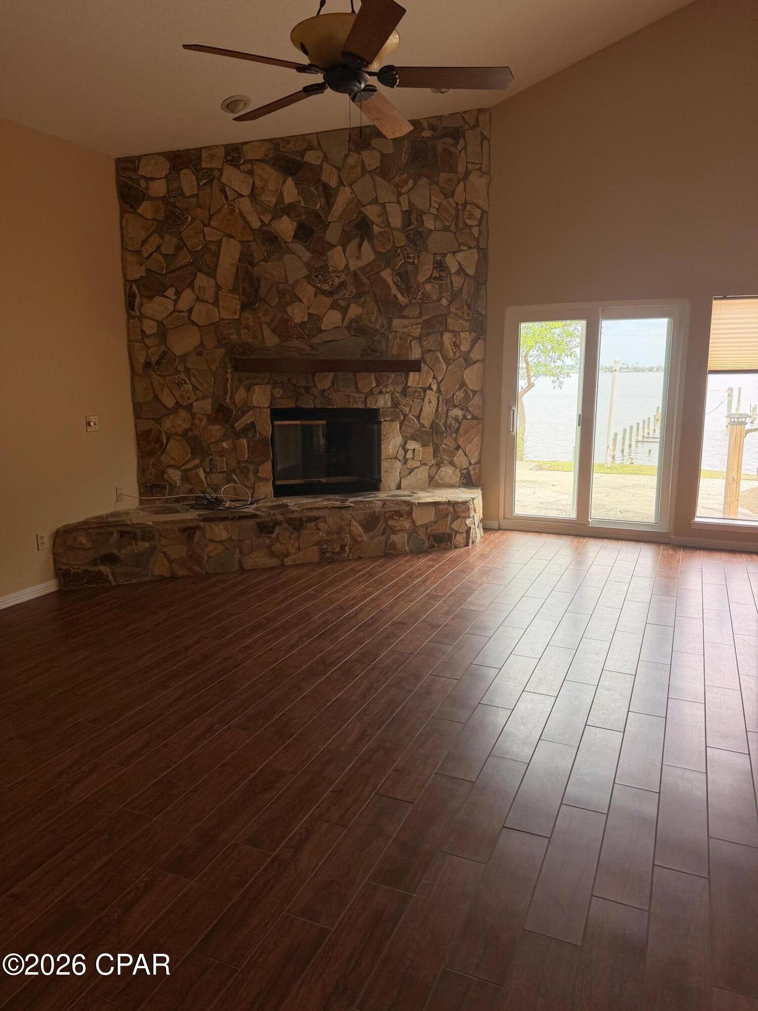 Country Club Harbour Estates - Residential