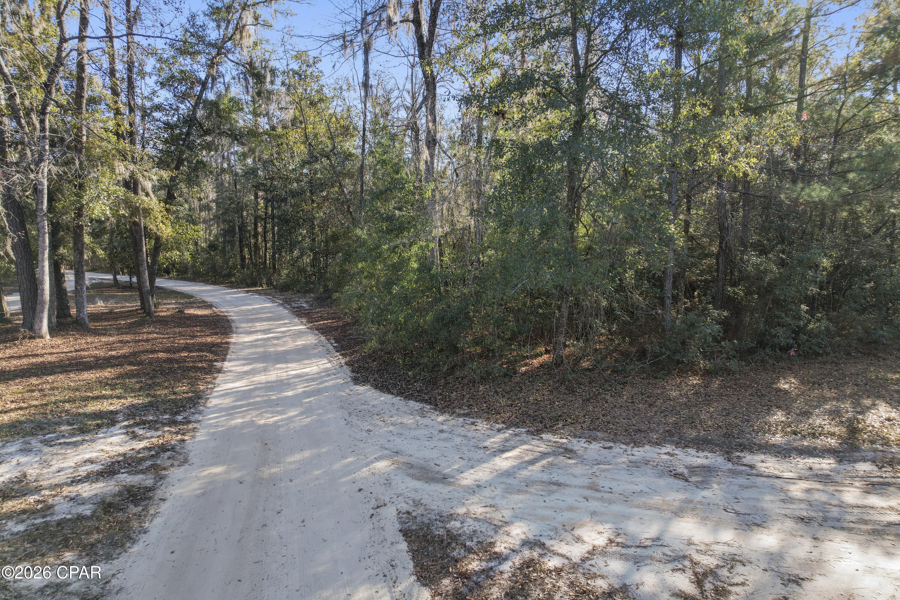 Paradise Oaks - Land