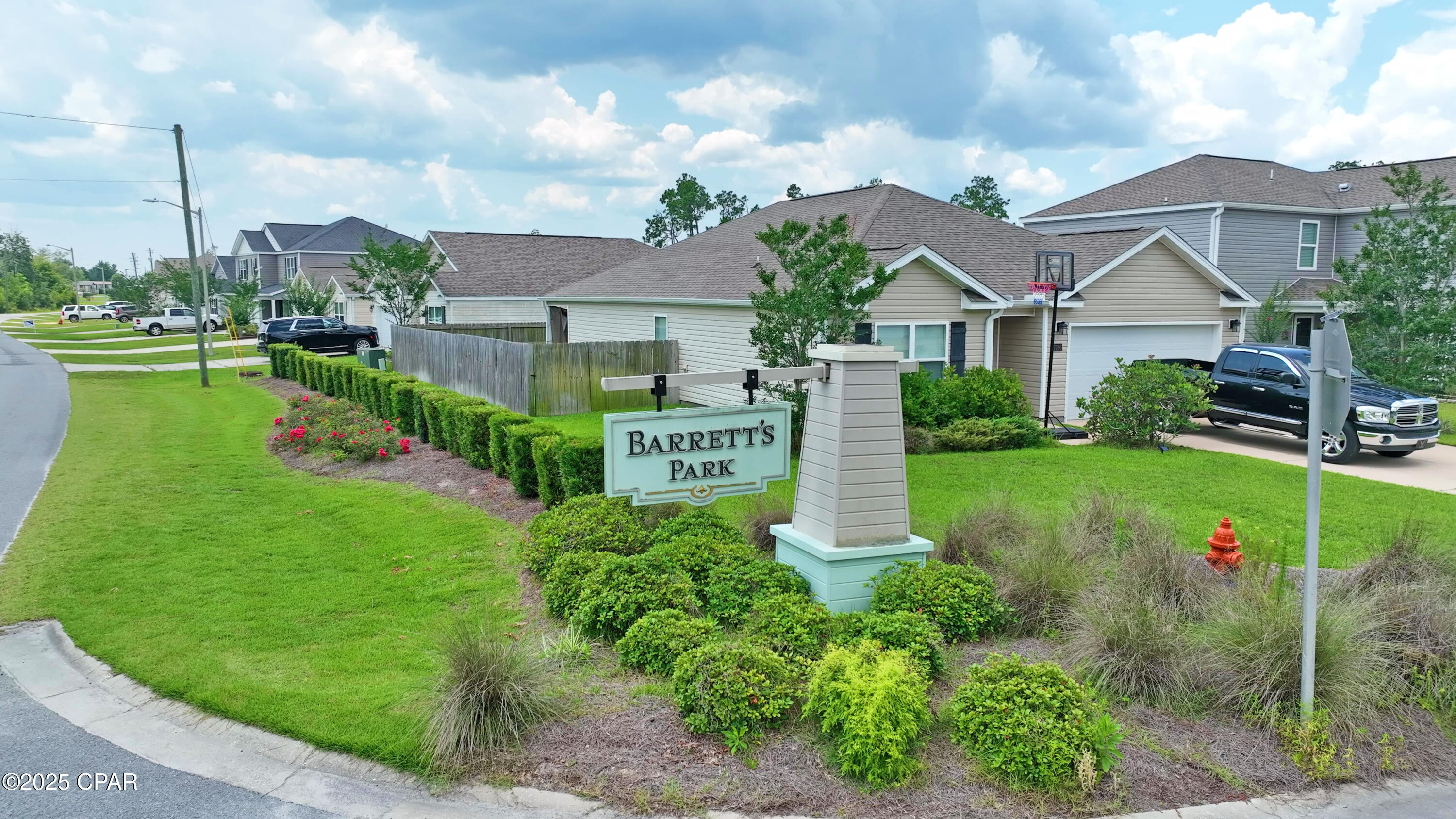 Olde Towne Village - Land