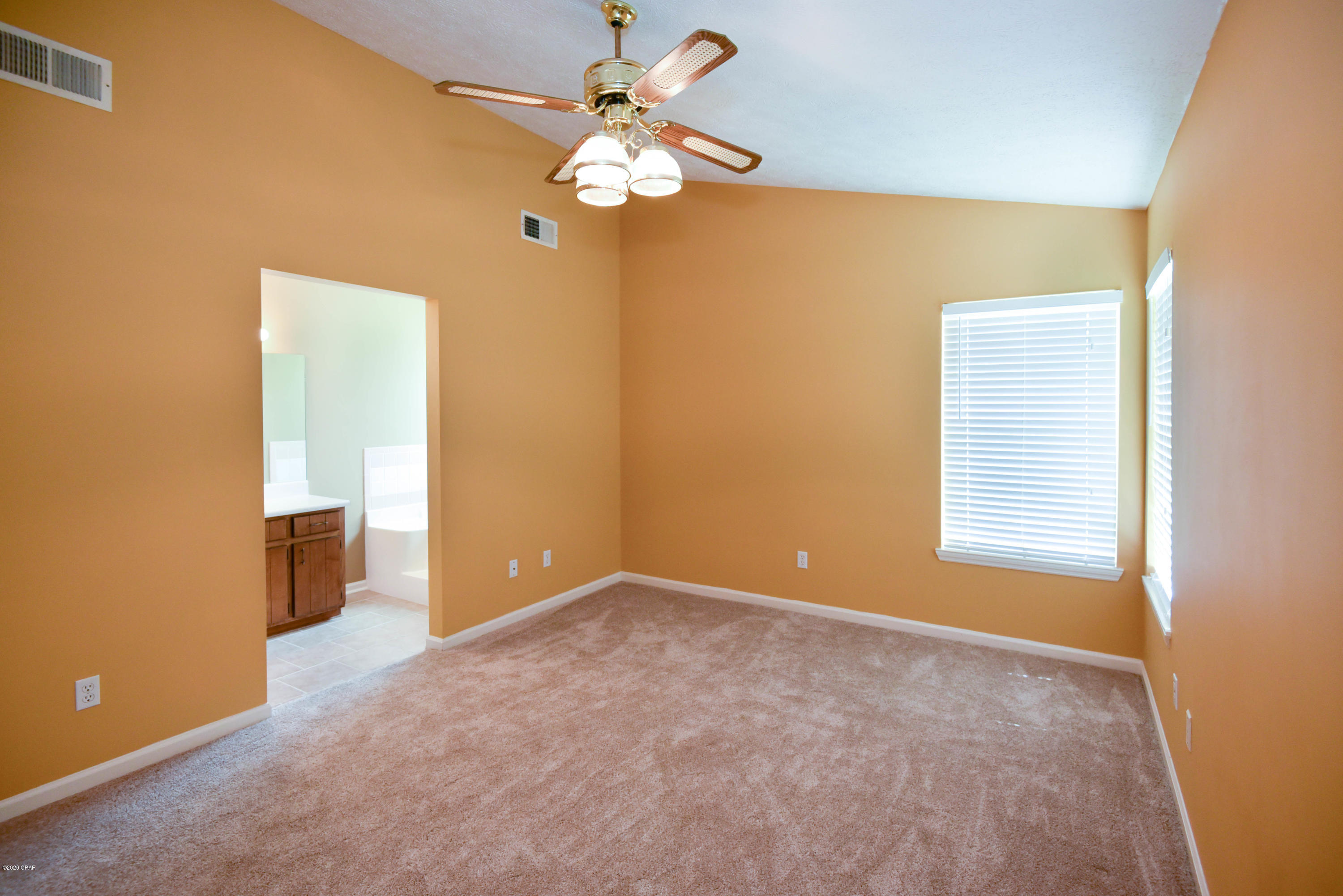 Treasure Palms - Residential