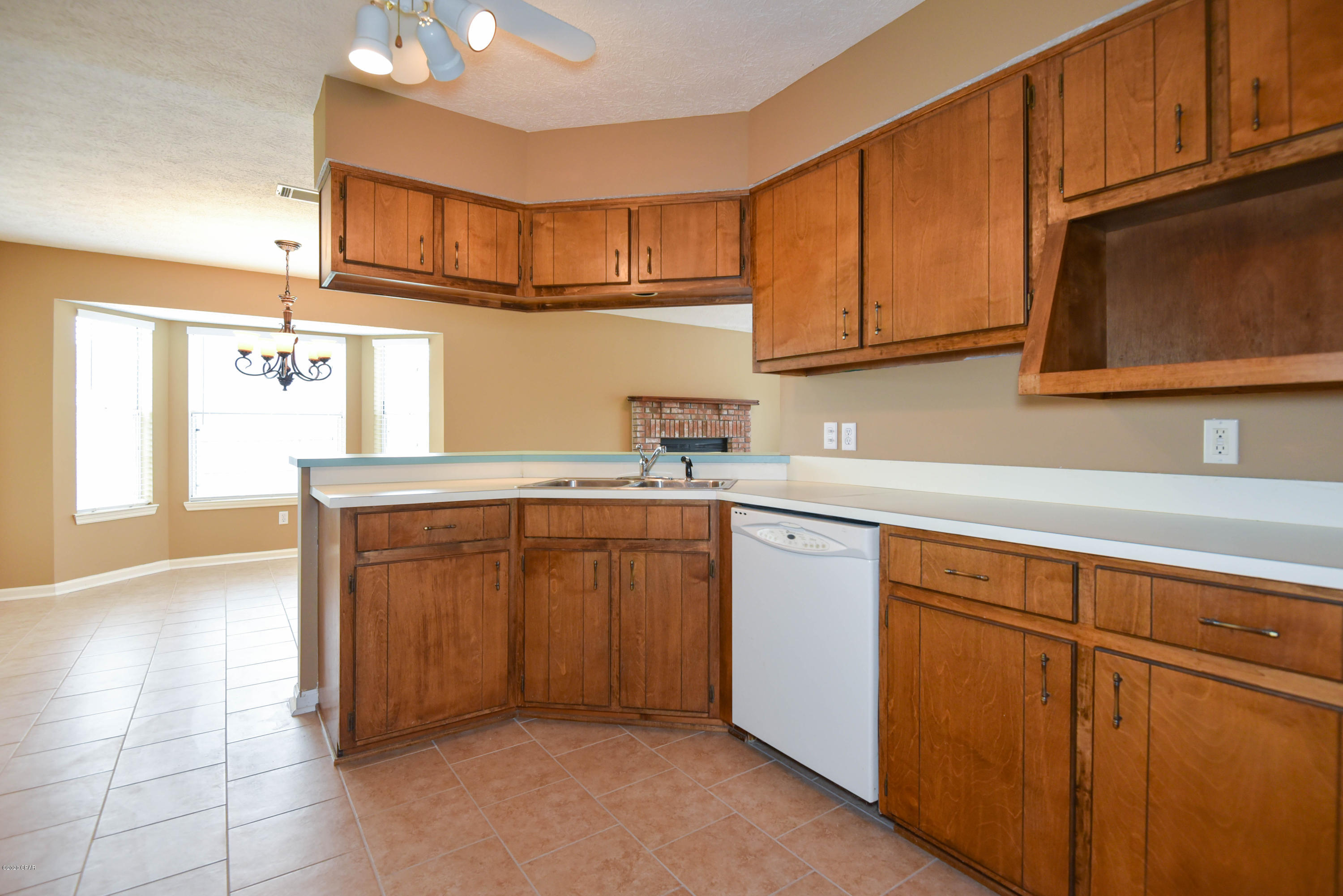 Treasure Palms - Residential