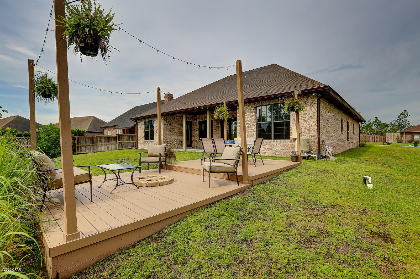 College Oaks - Residential