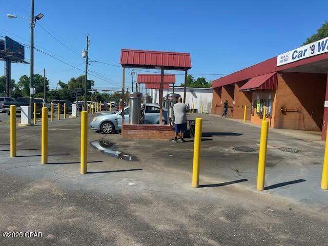 [No Recorded Subdiv] - Commercial Sale