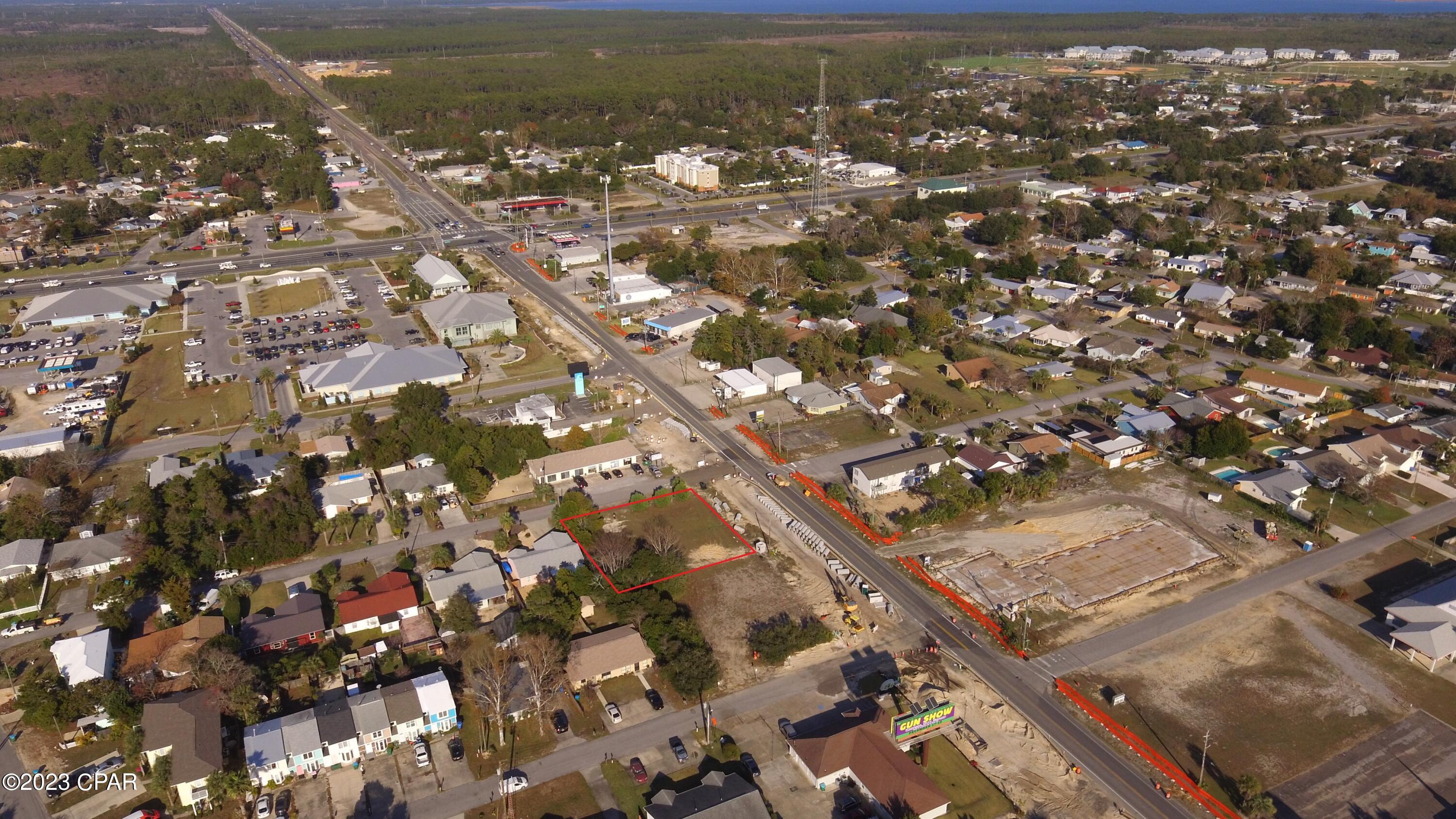 El Centro Beach - Land