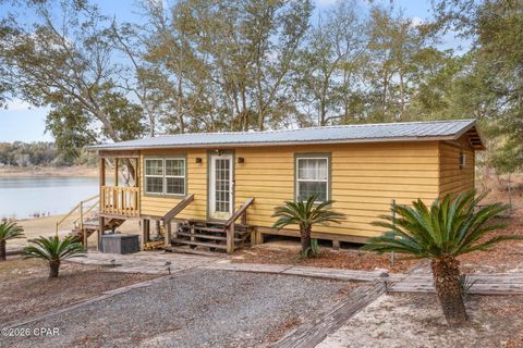 3903 Stewart Lake Road Chipley FL 32428