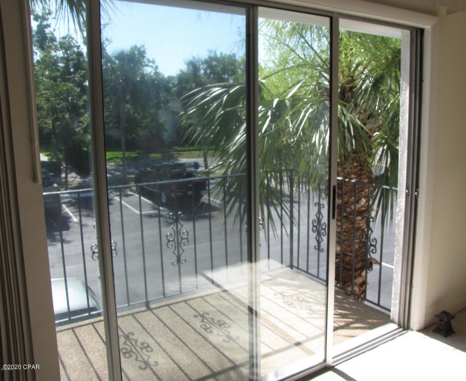 Bay Club Condo Ph 1 - Residential