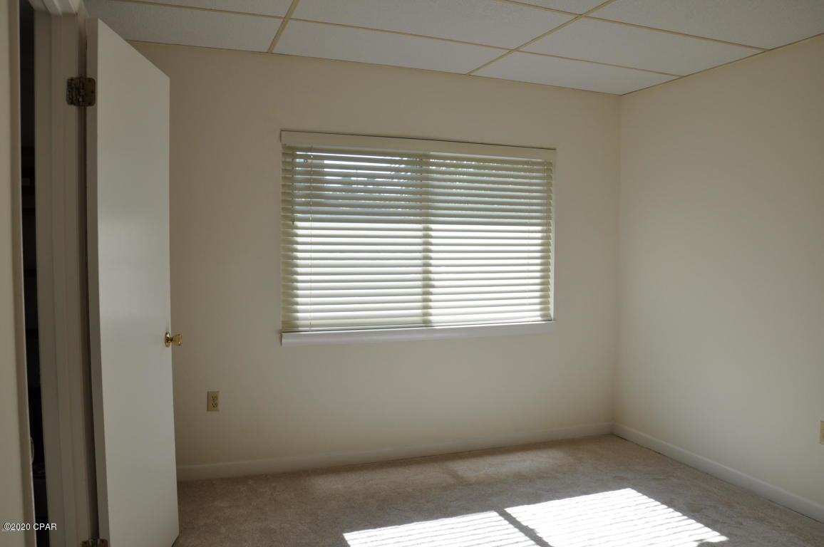 Bay Club Condo Ph 1 - Residential