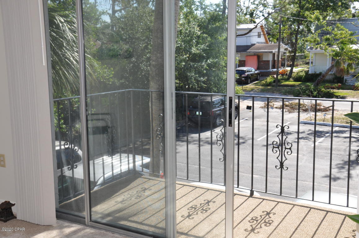 Bay Club Condo Ph 1 - Residential