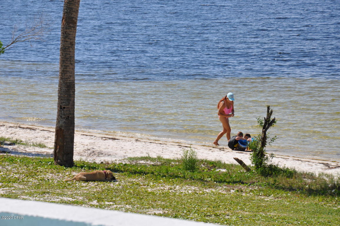 Bay Club Condo Ph 1 - Residential