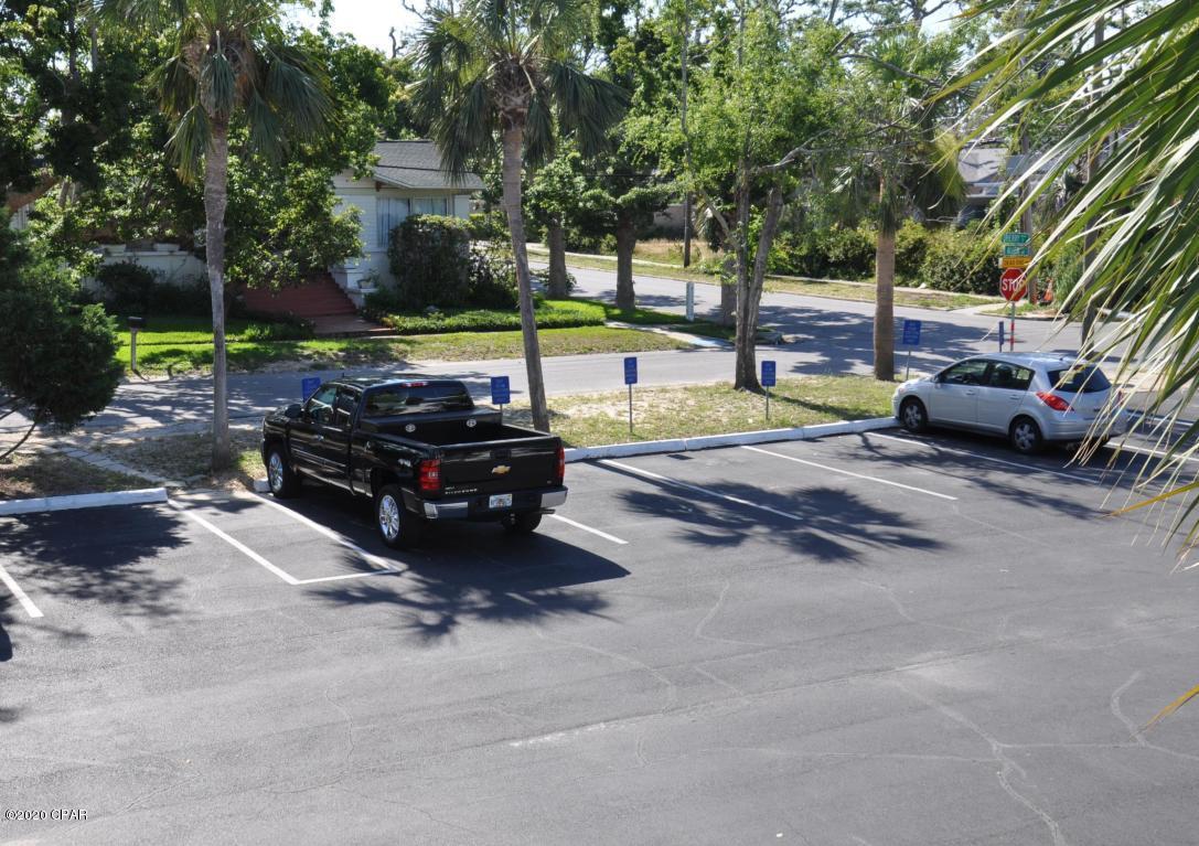 Bay Club Condo Ph 1 - Residential