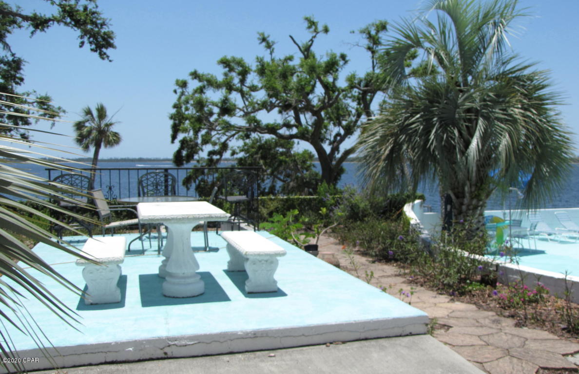 Bay Club Condo Ph 1 - Residential