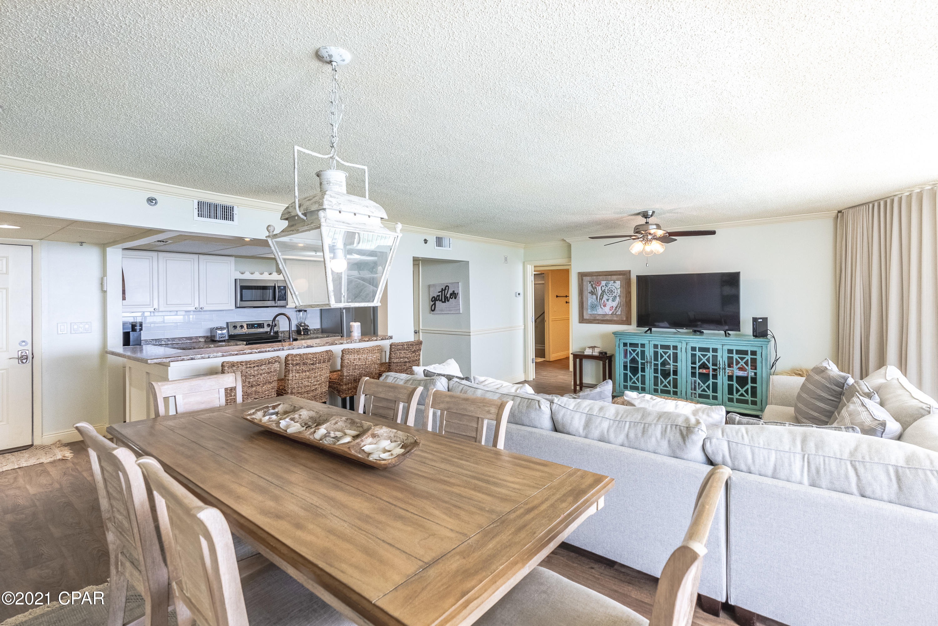 Long Beach Towers I - Residential