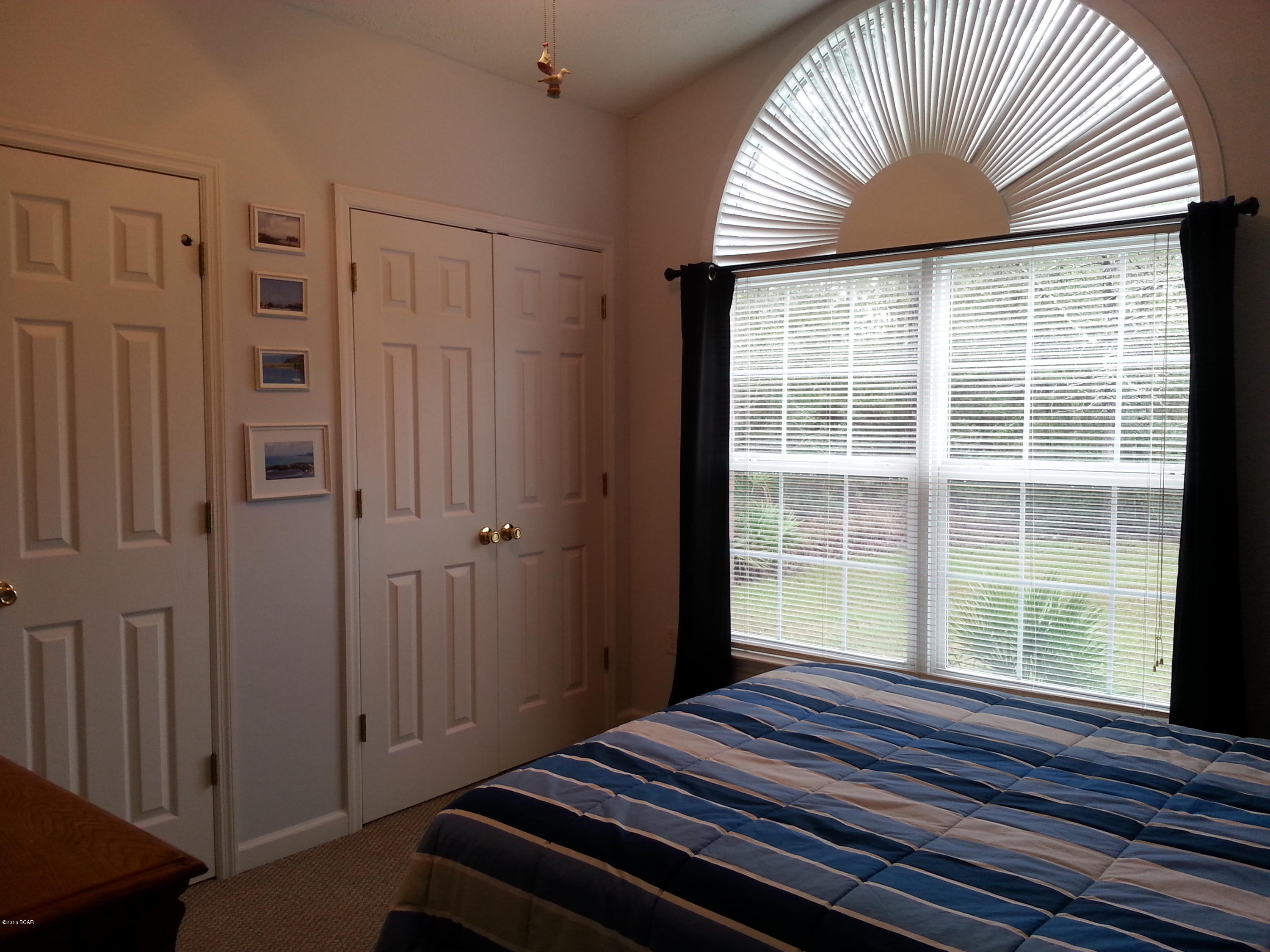 White Oaks - Residential