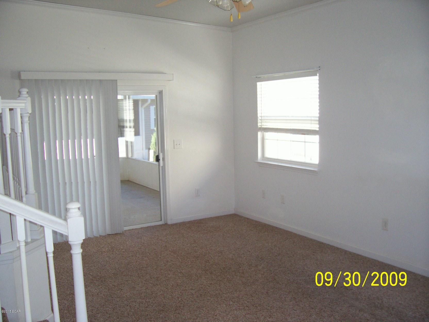 Emerald Pointe Resort - Residential Lease