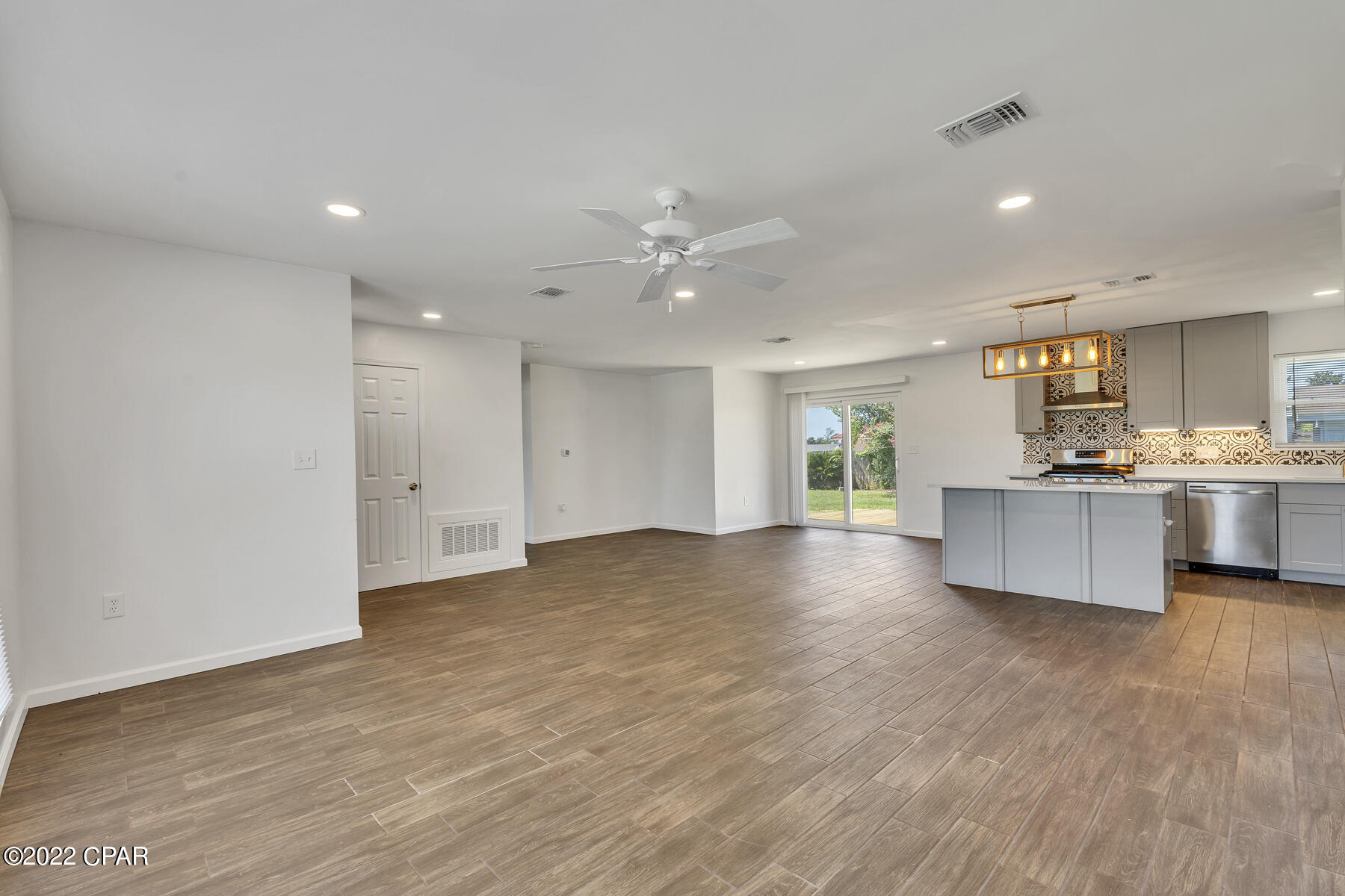 Lannie Rowe Lake Ests - Residential