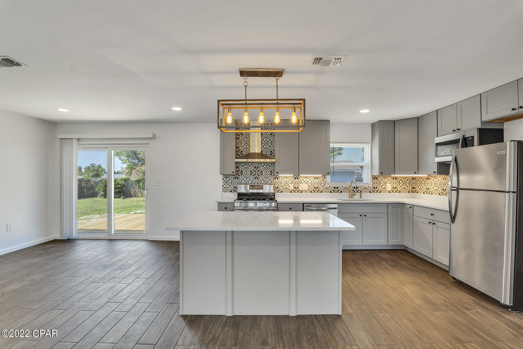 Lannie Rowe Lake Ests - Residential