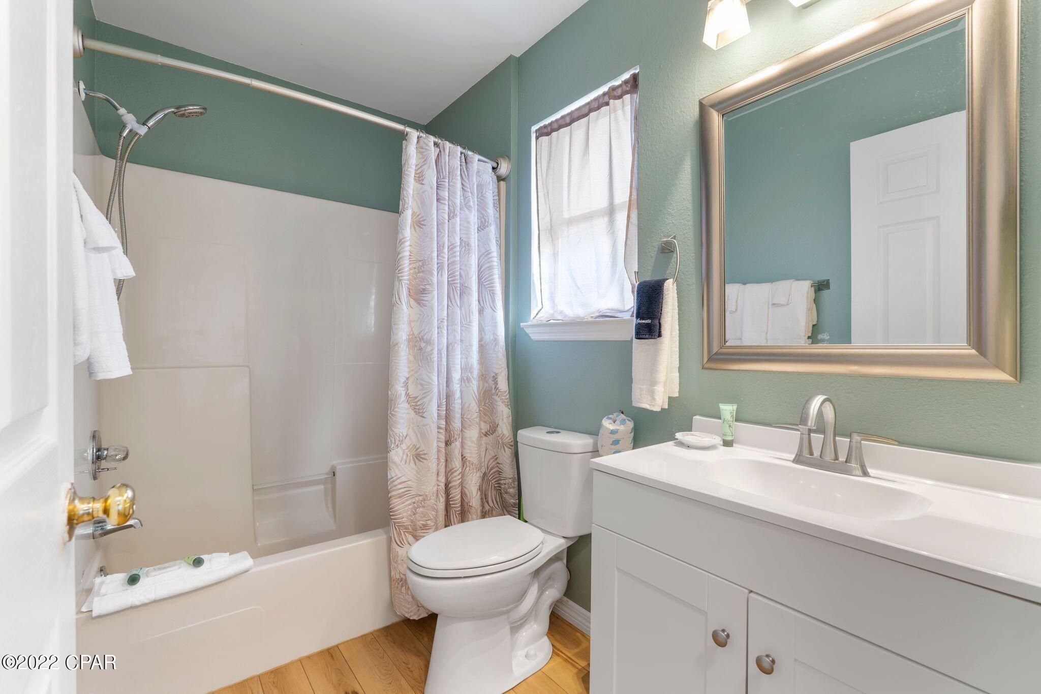 Biltmore Beach 1st Add - Residential