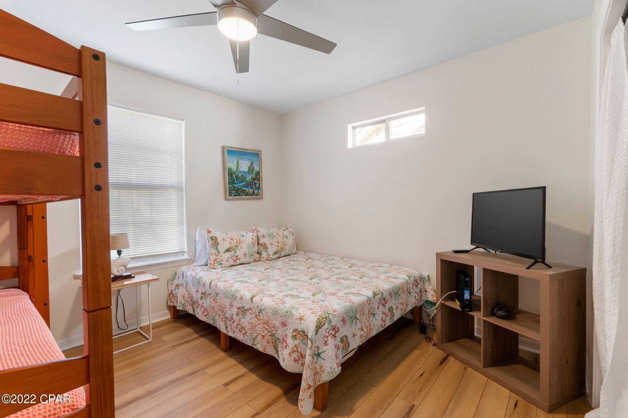 Biltmore Beach 1st Add - Residential