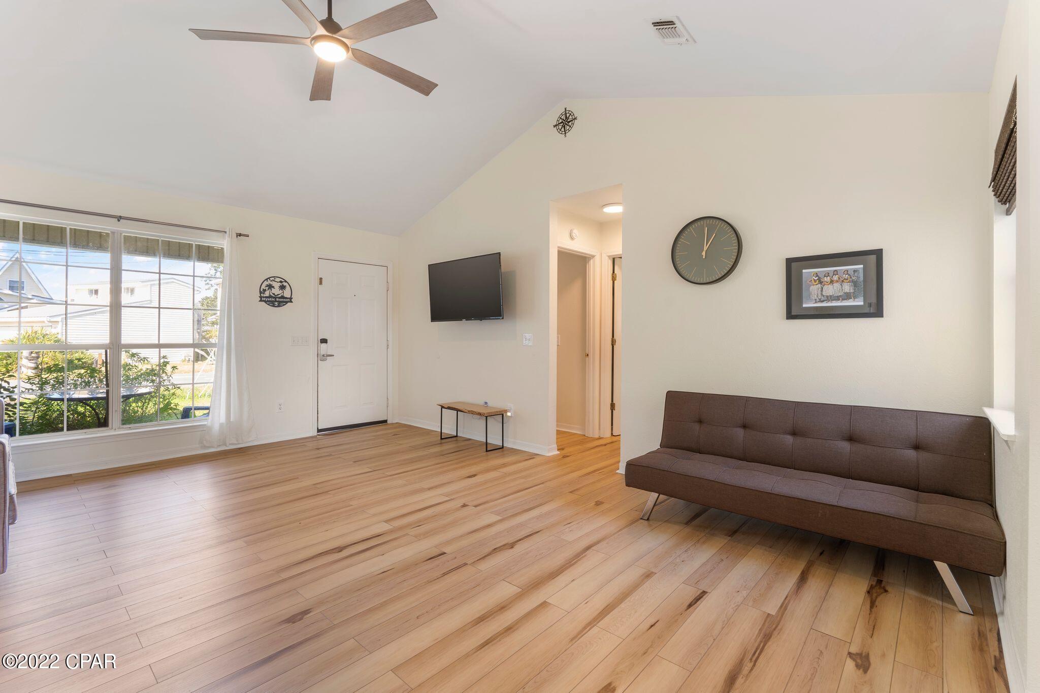 Biltmore Beach 1st Add - Residential