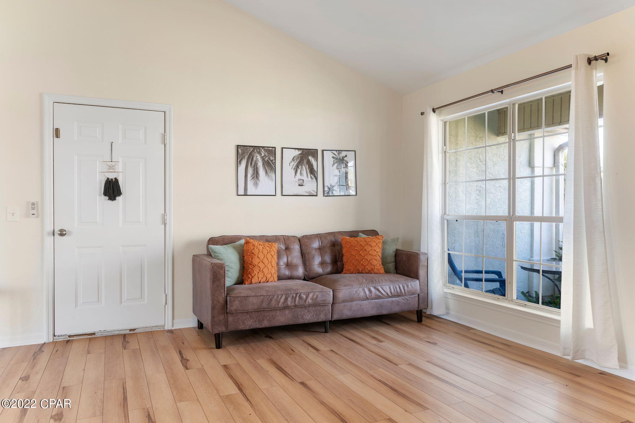 Biltmore Beach 1st Add - Residential