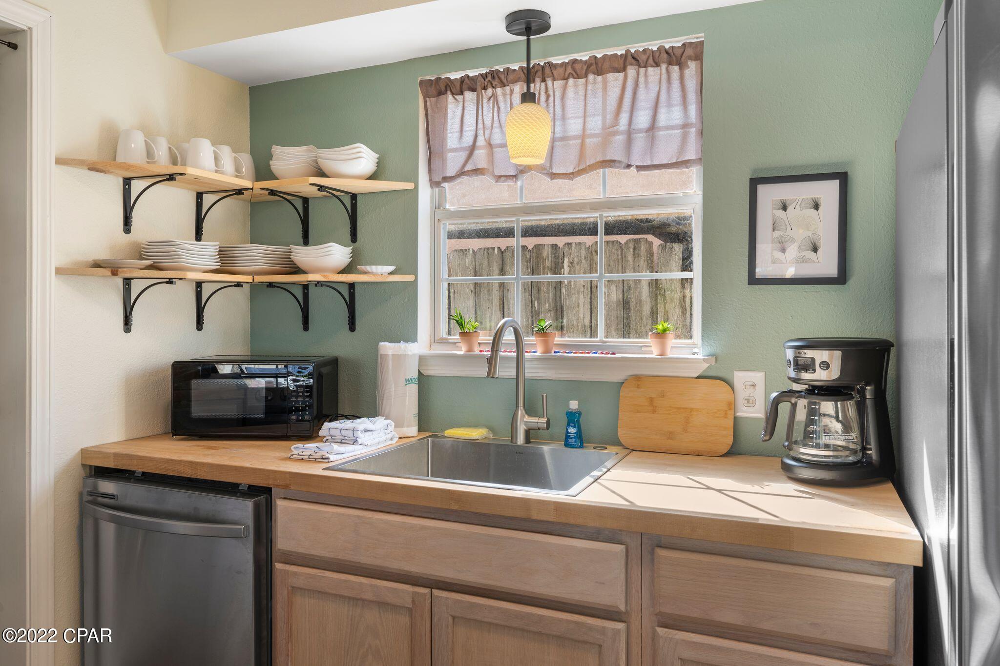 Biltmore Beach 1st Add - Residential