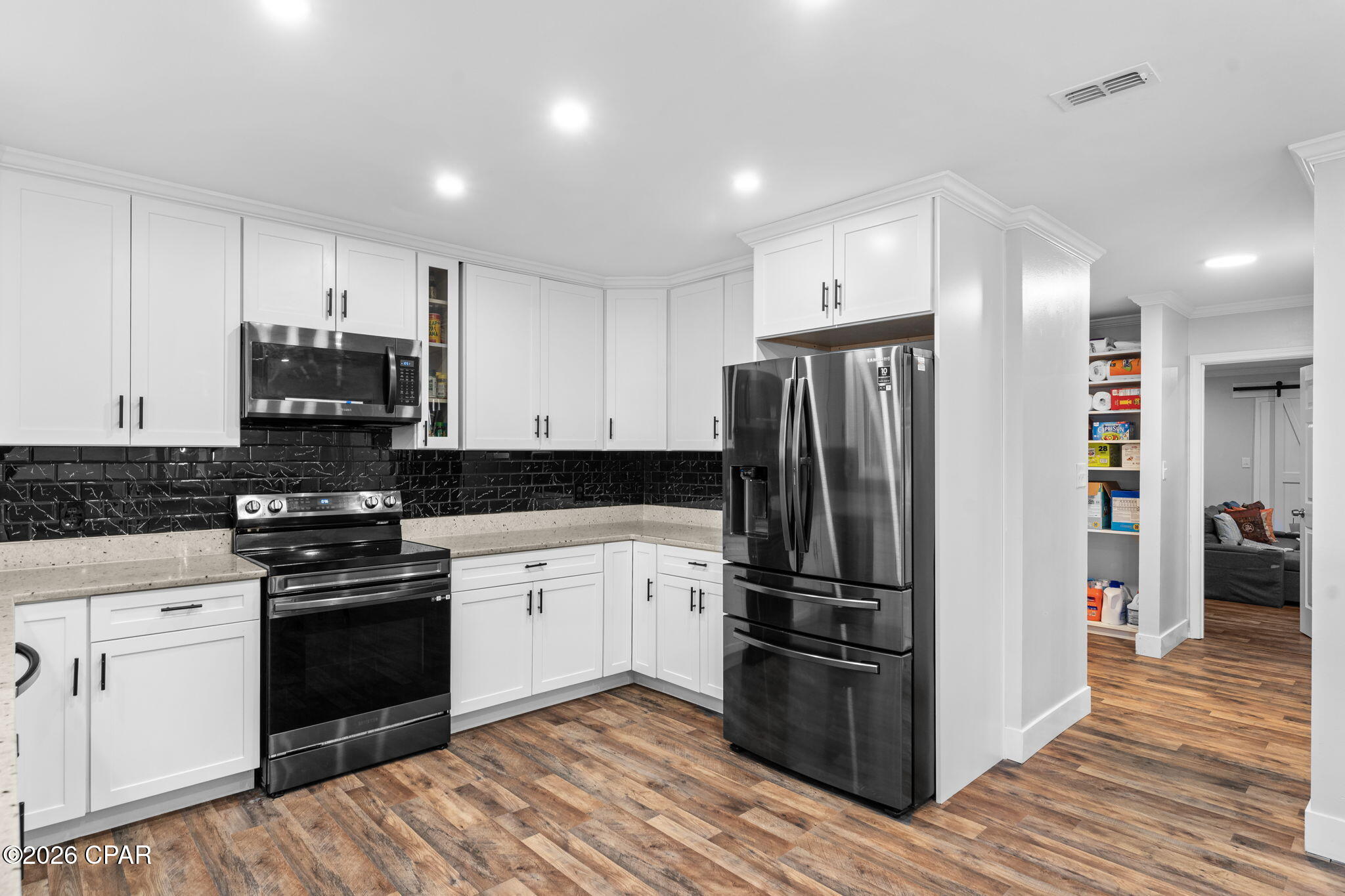 [No Recorded Subdiv] - Residential