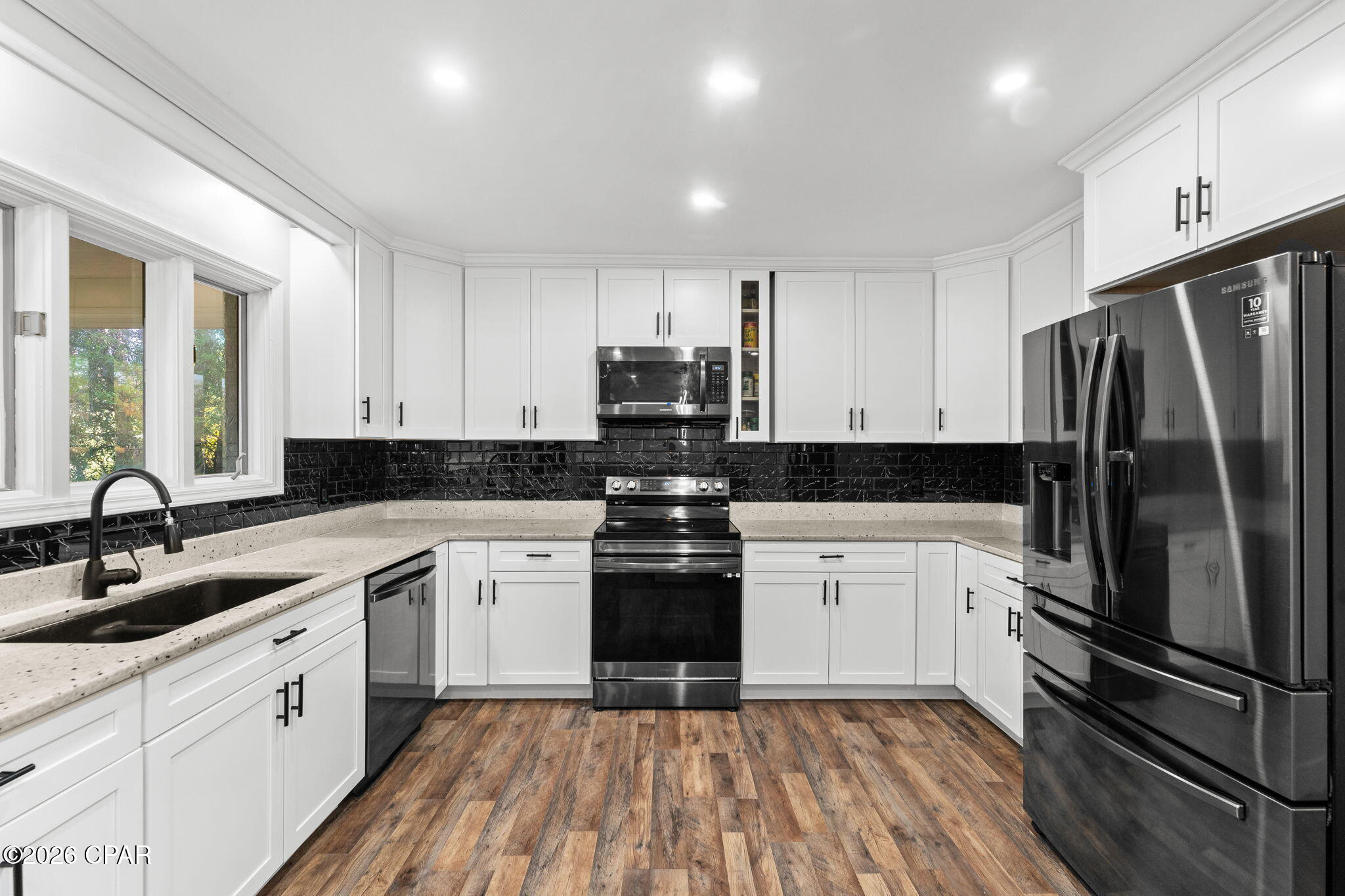 [No Recorded Subdiv] - Residential