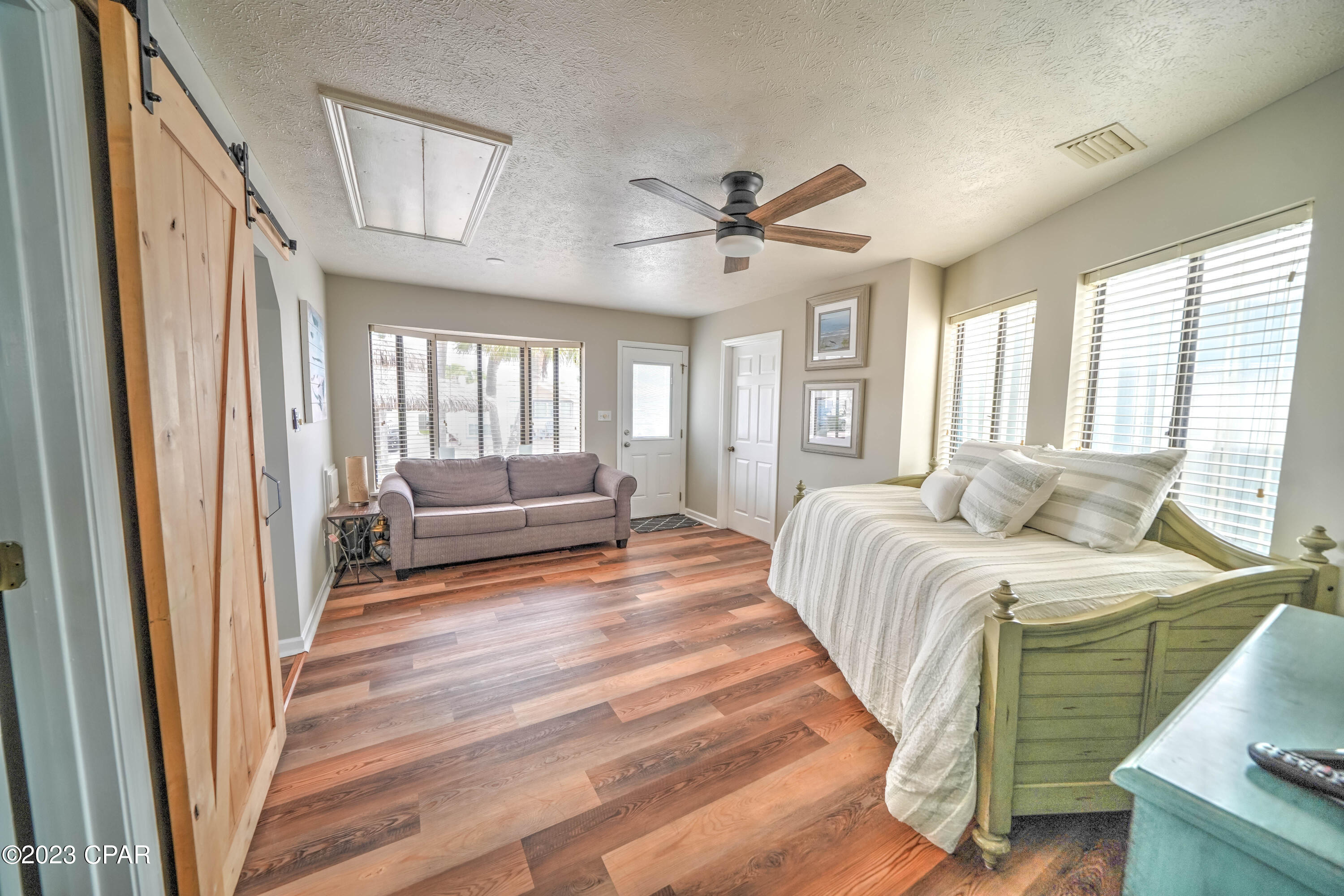 Venture Out Travel Trail - Residential