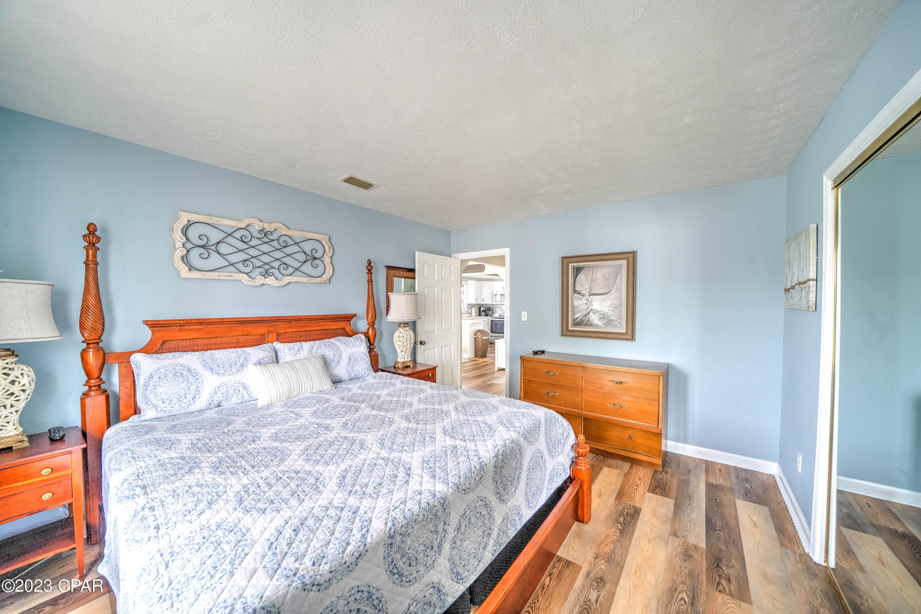 Venture Out Travel Trail - Residential