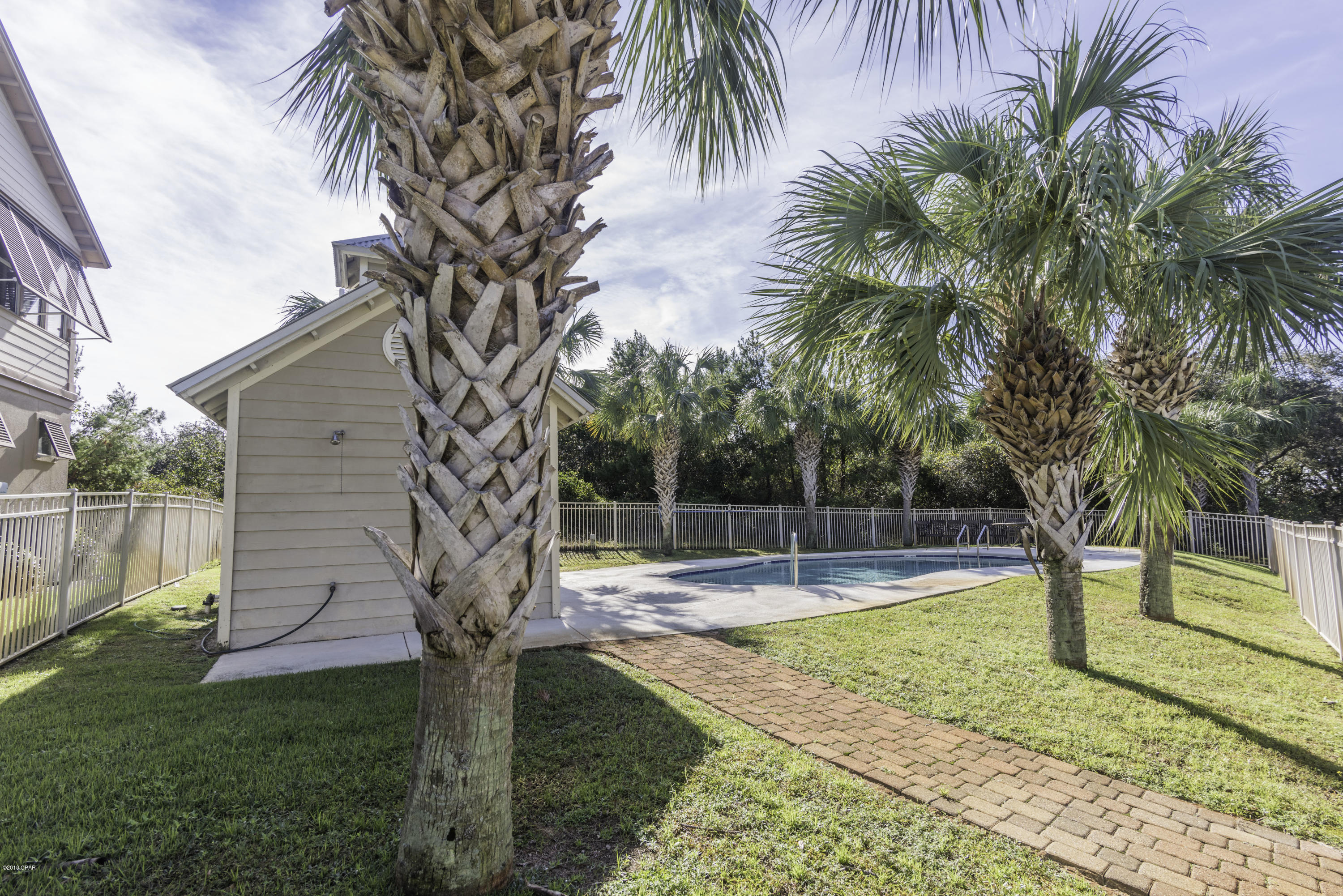 Sea Town - Residential