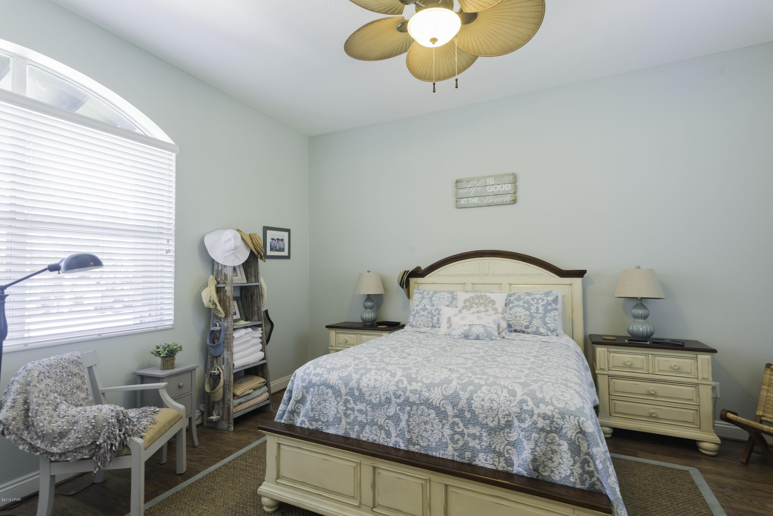 Sea Town - Residential