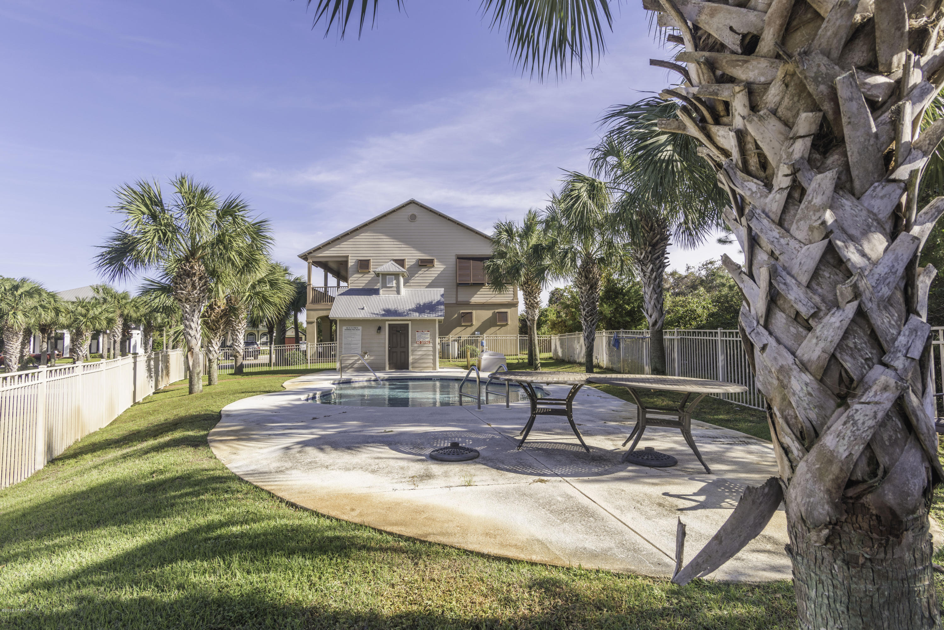 Sea Town - Residential