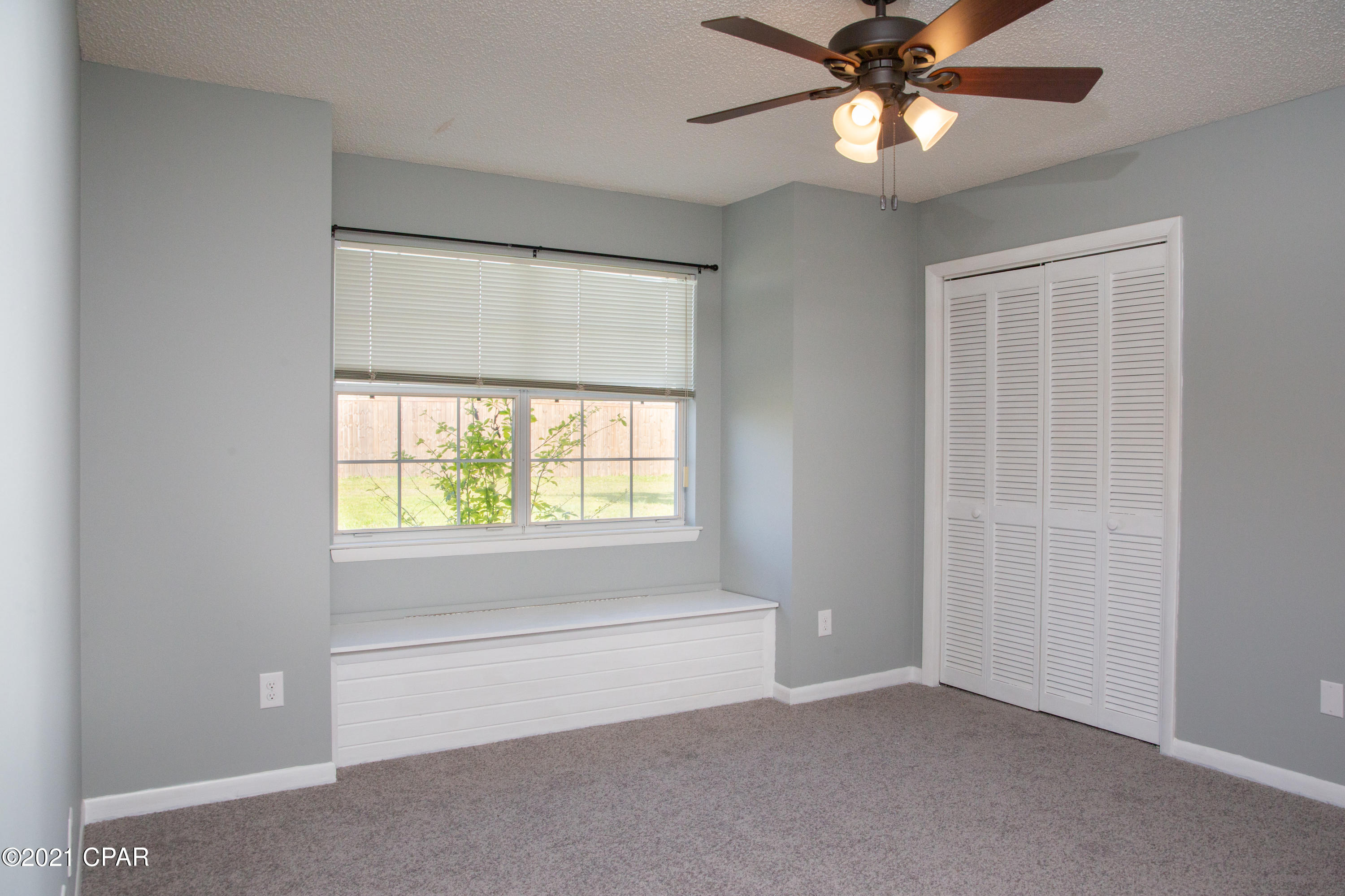 Deerpoint Estates - Residential