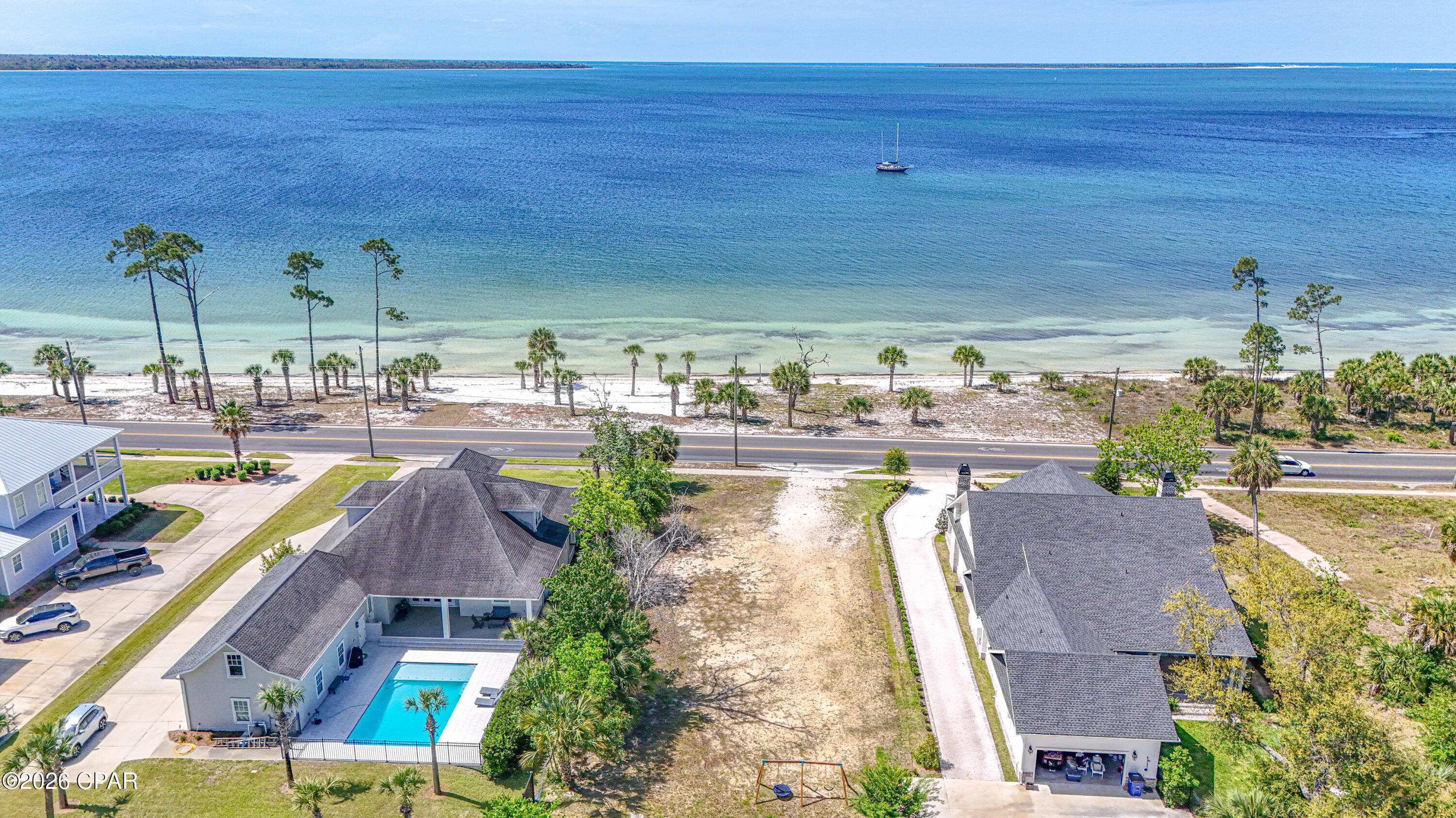Bayside - Land
