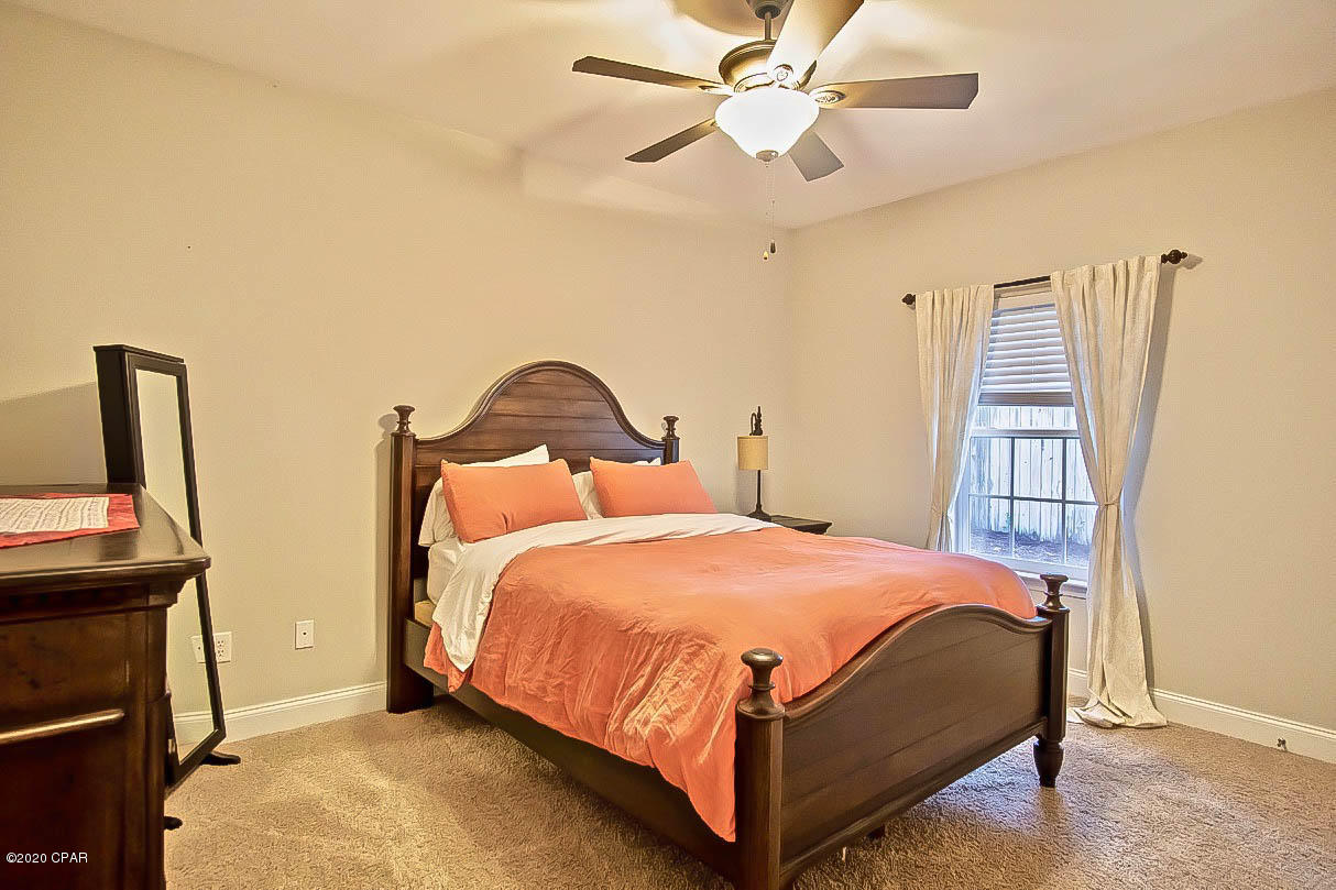 Valparaiso Pinecrest 6 - Residential