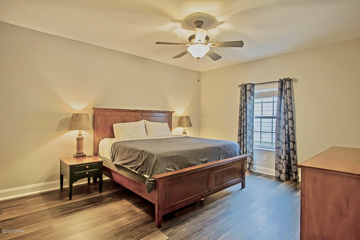 Valparaiso Pinecrest 6 - Residential