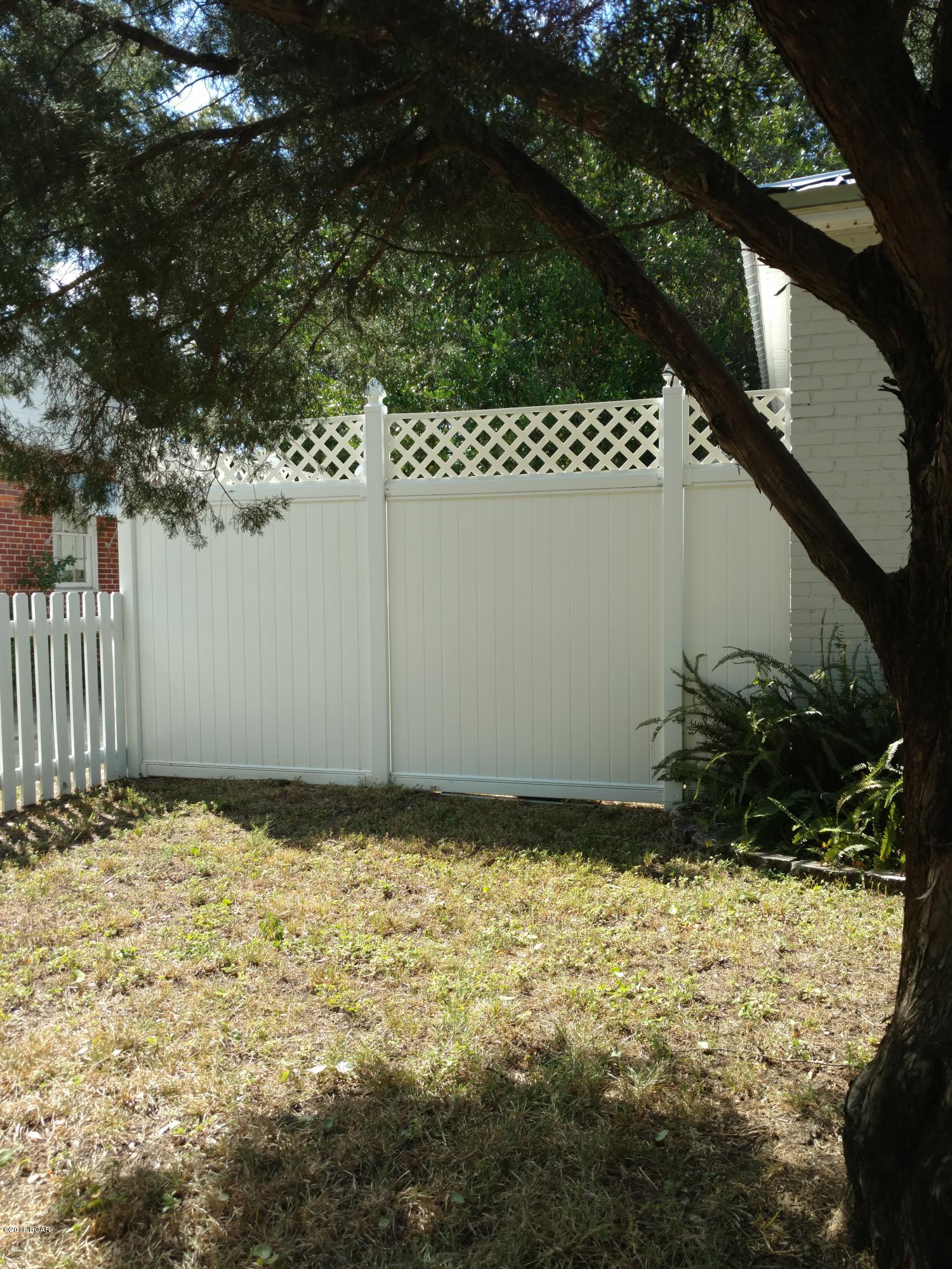 Oakland Terrace Add - Residential